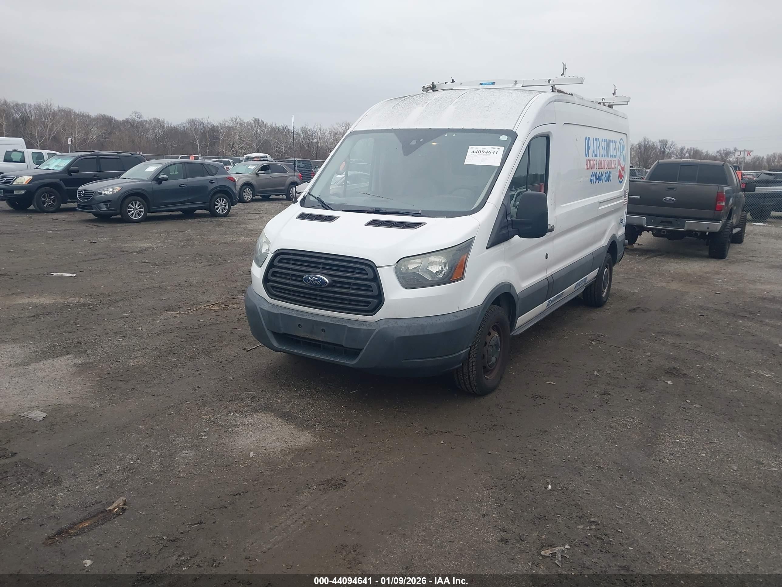 FORD TRANSIT-250 image 2