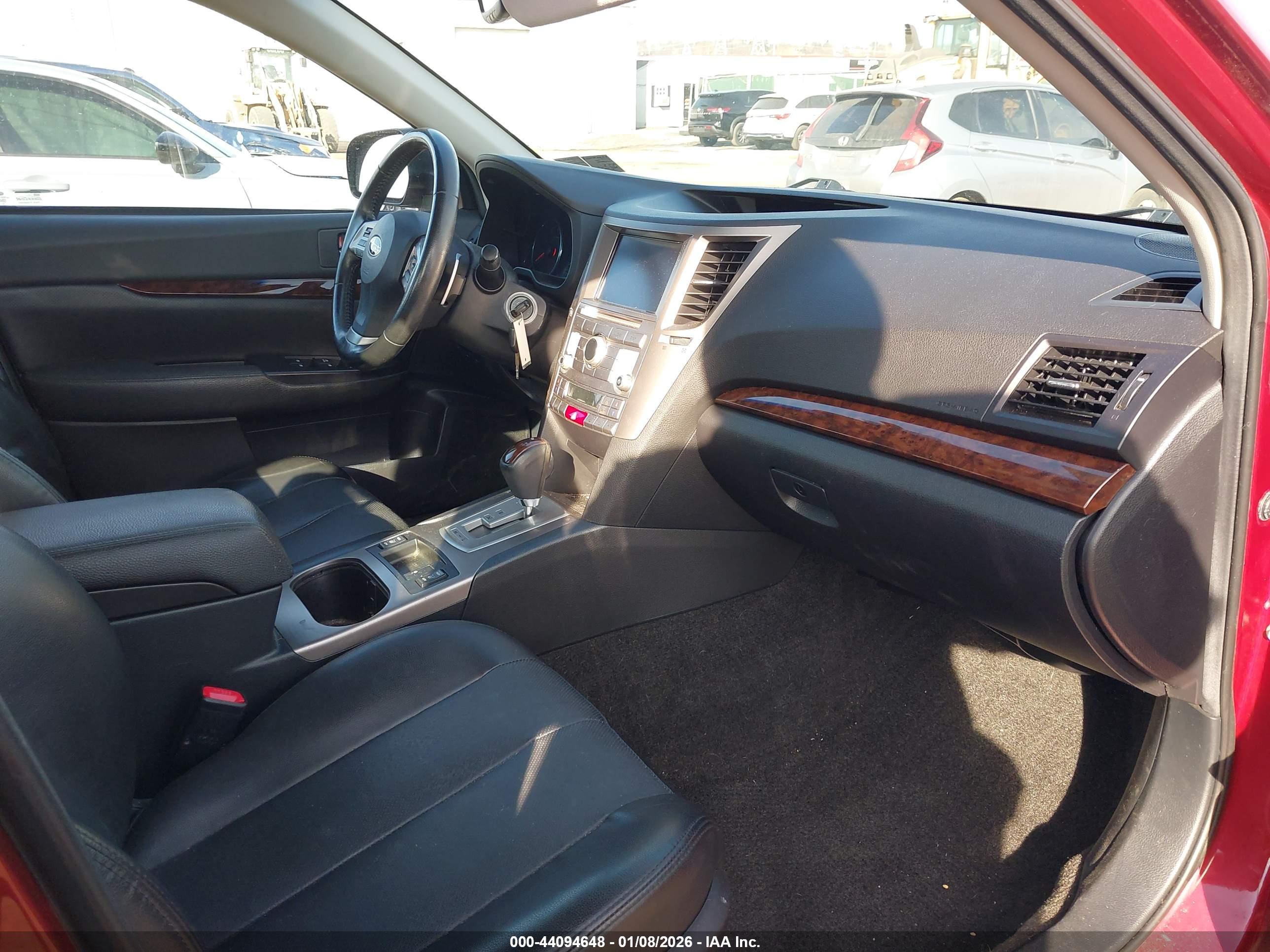 SUBARU LEGACY image 5