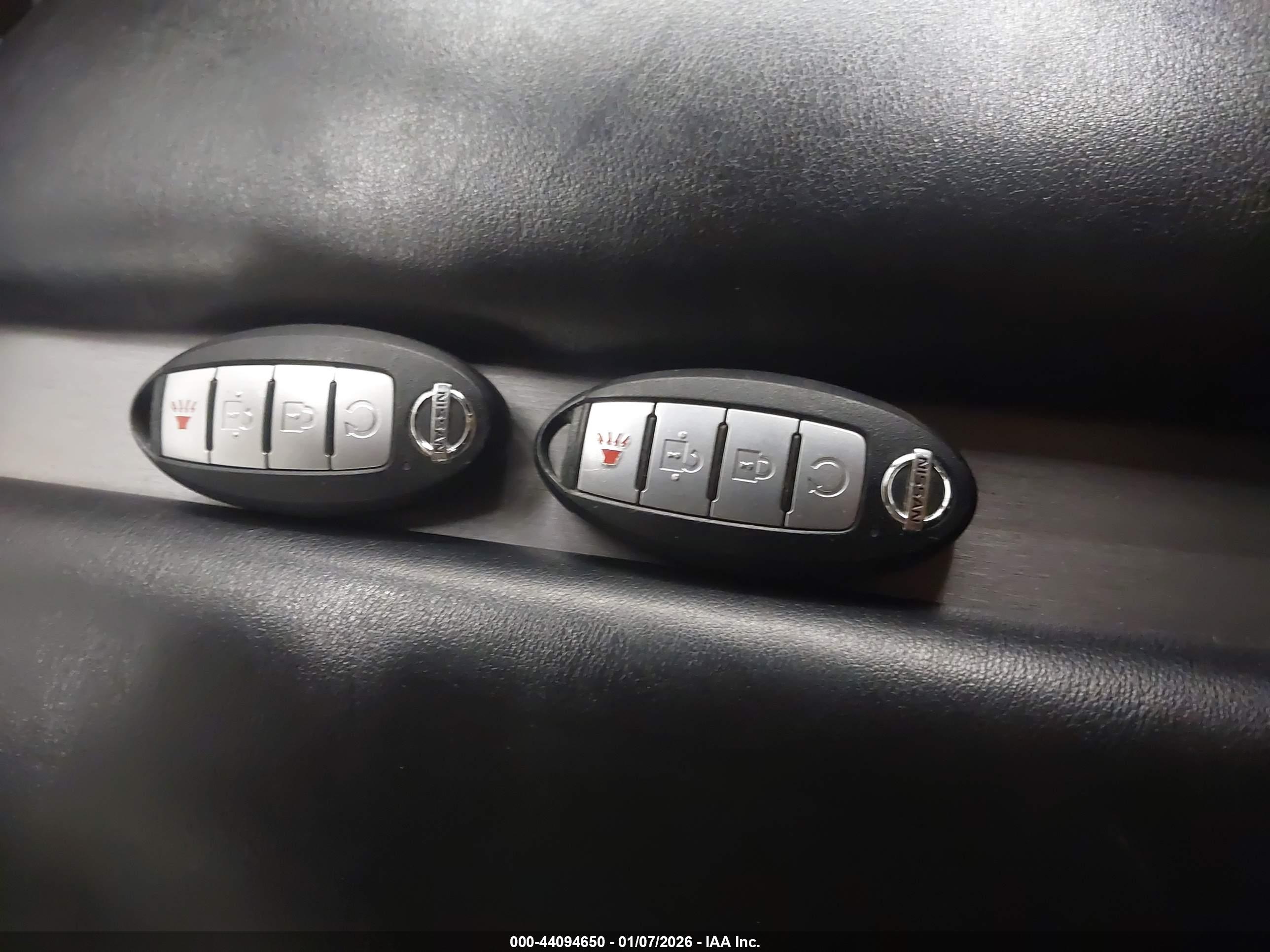 NISSAN MURANO image 11
