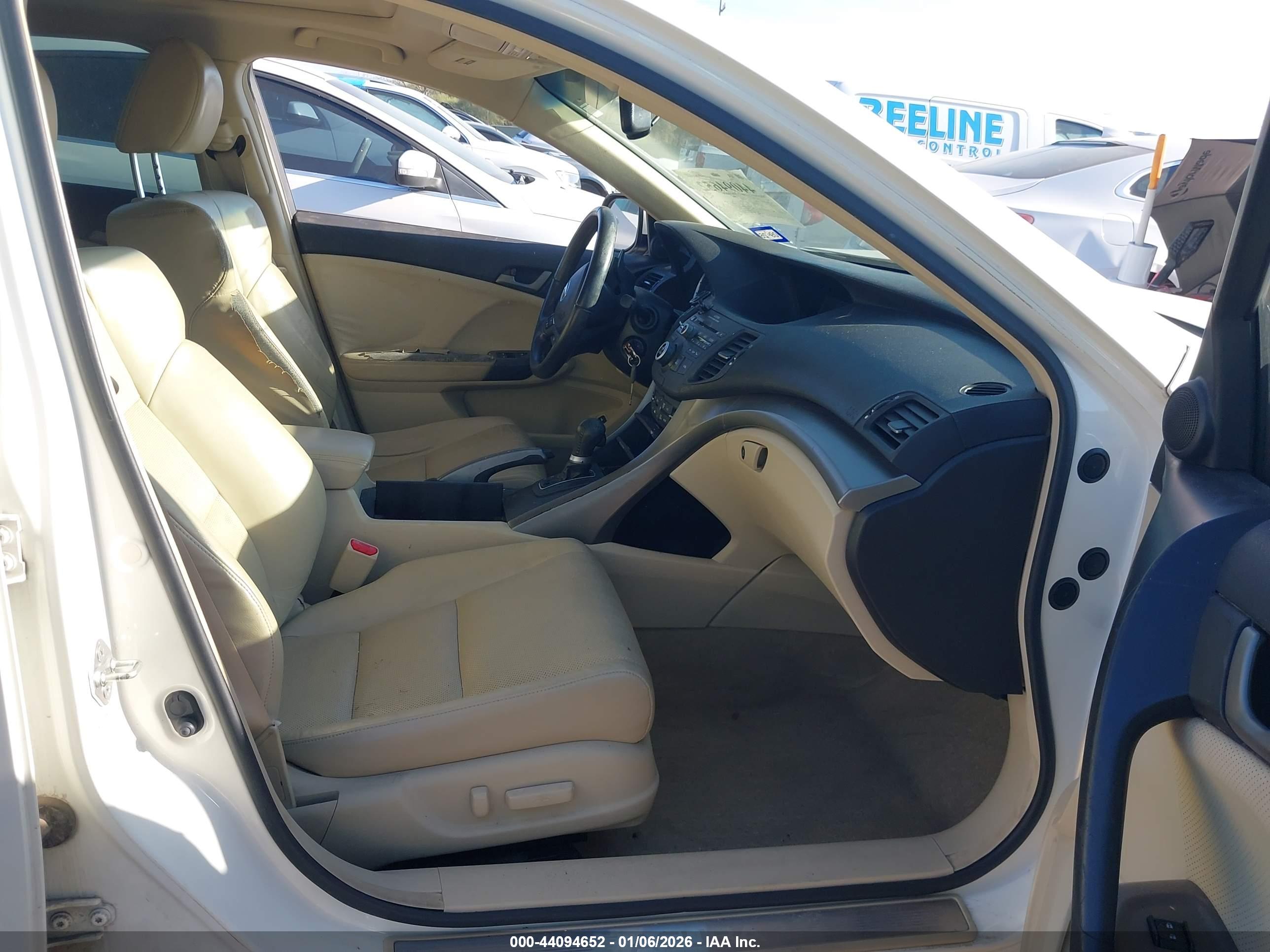 ACURA TSX image 5