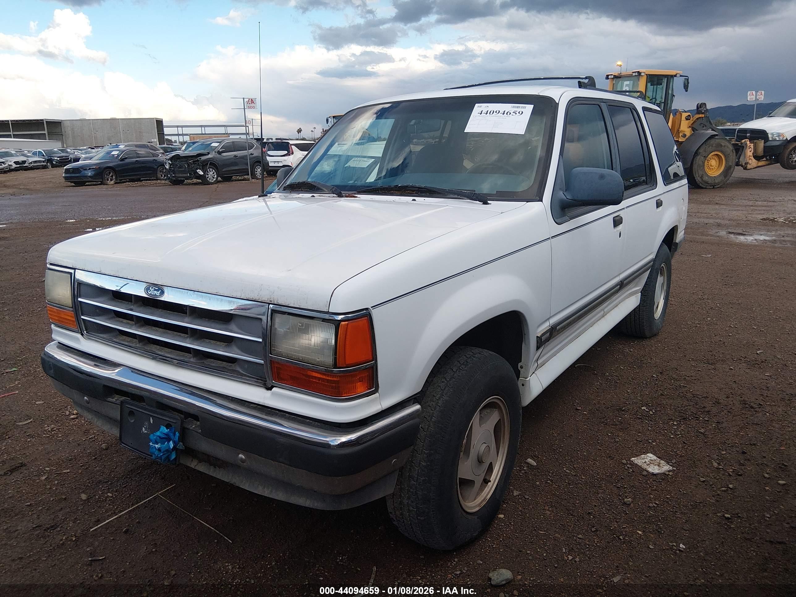 FORD EXPLORER image 6