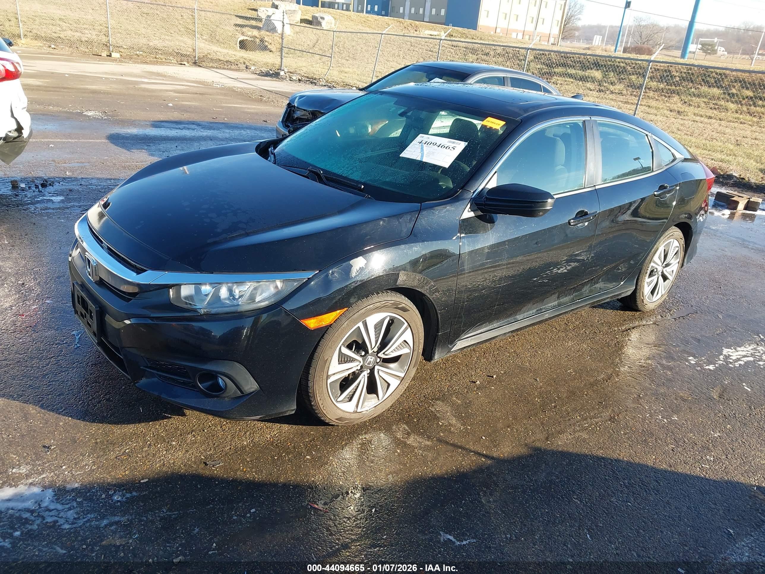 HONDA CIVIC image 2