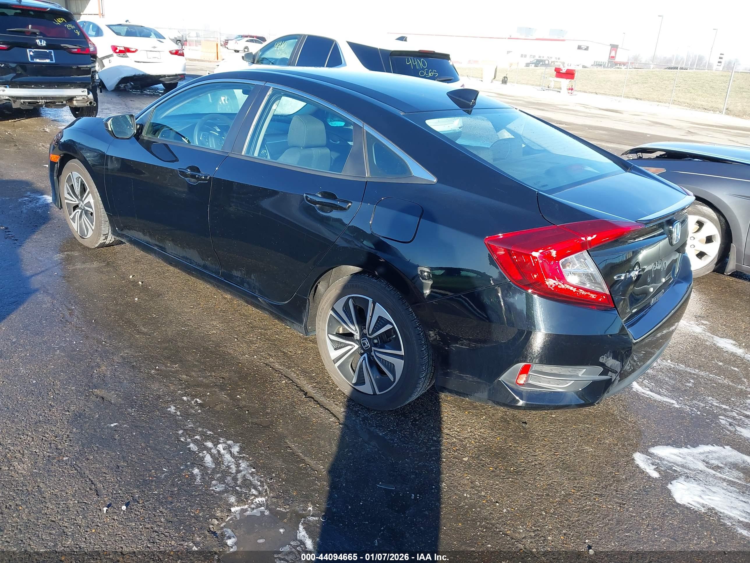 HONDA CIVIC image 3