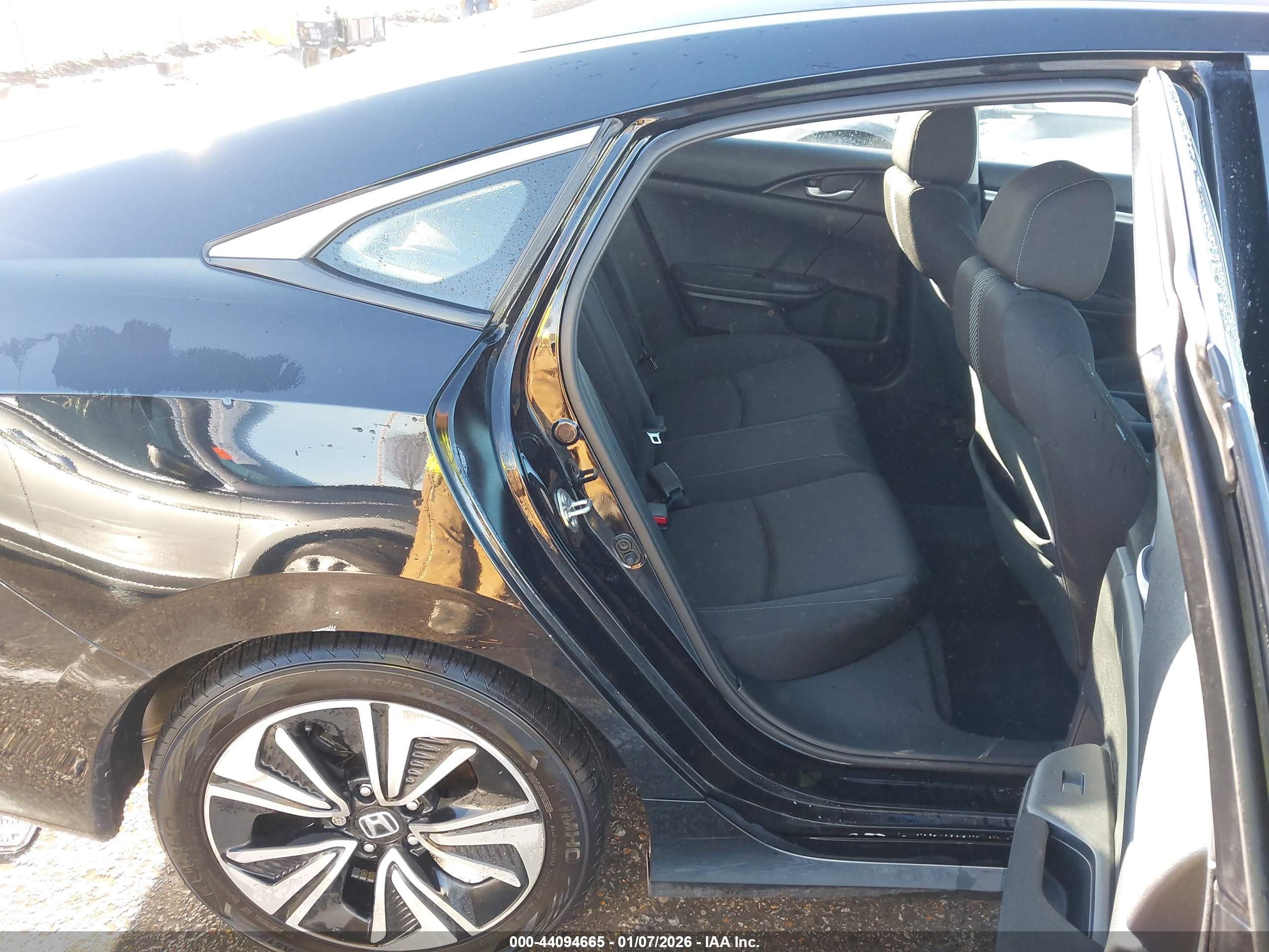 HONDA CIVIC image 8