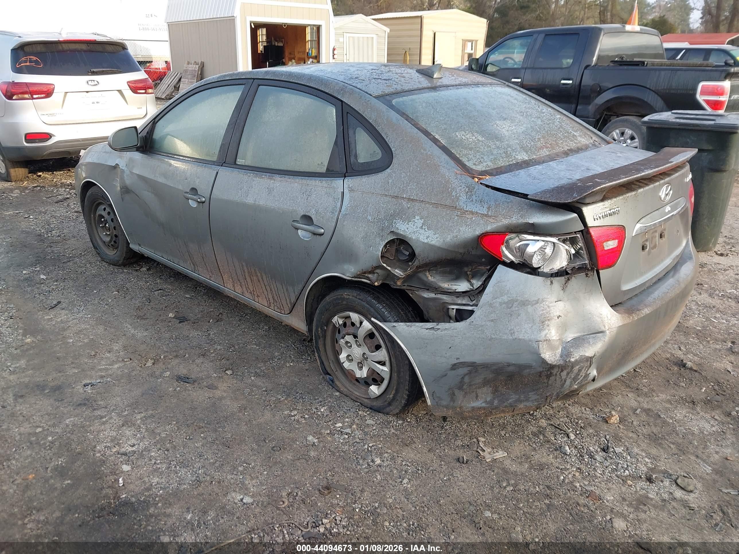 HYUNDAI ELANTRA image 3