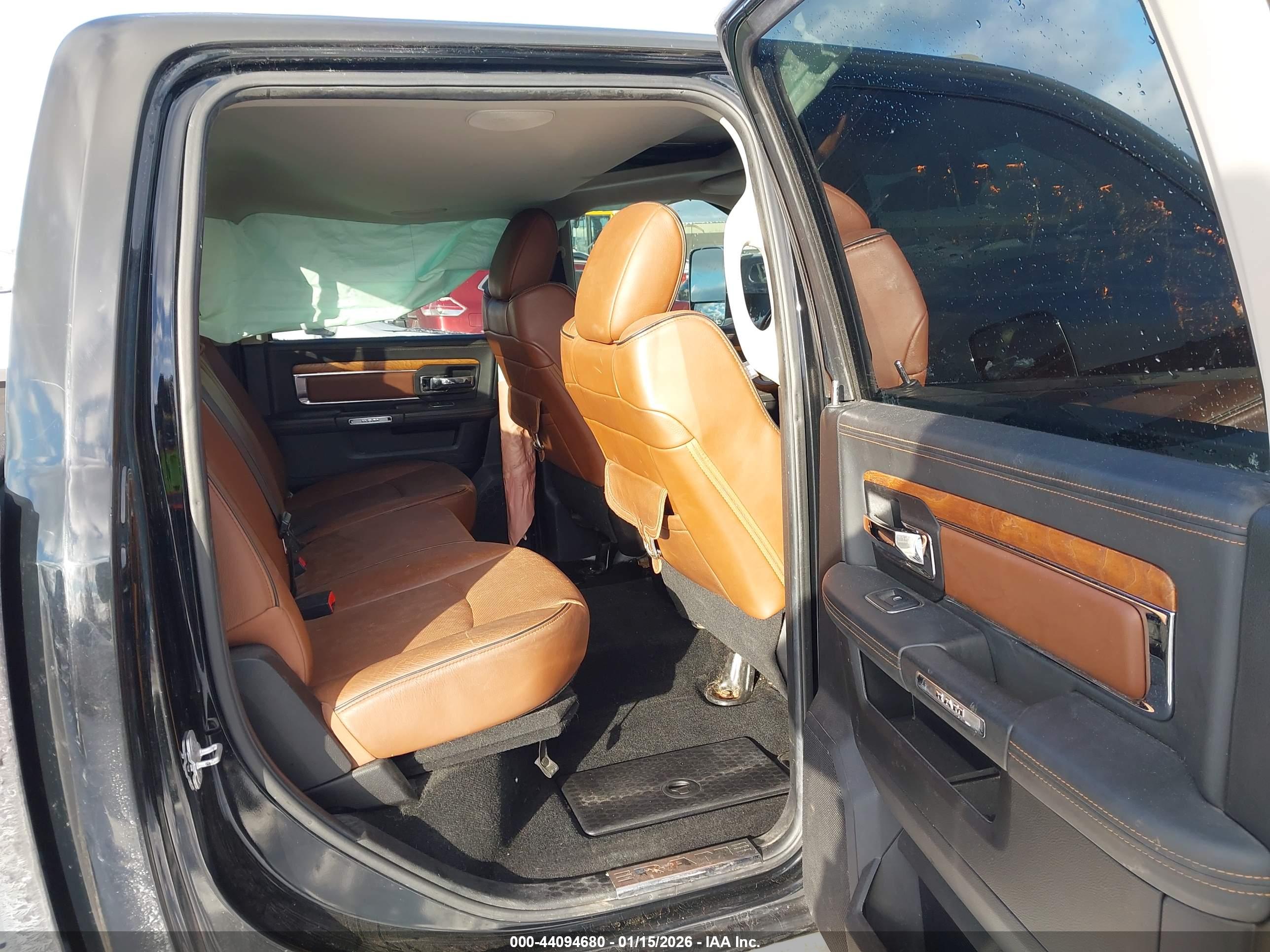 RAM 3500 image 8