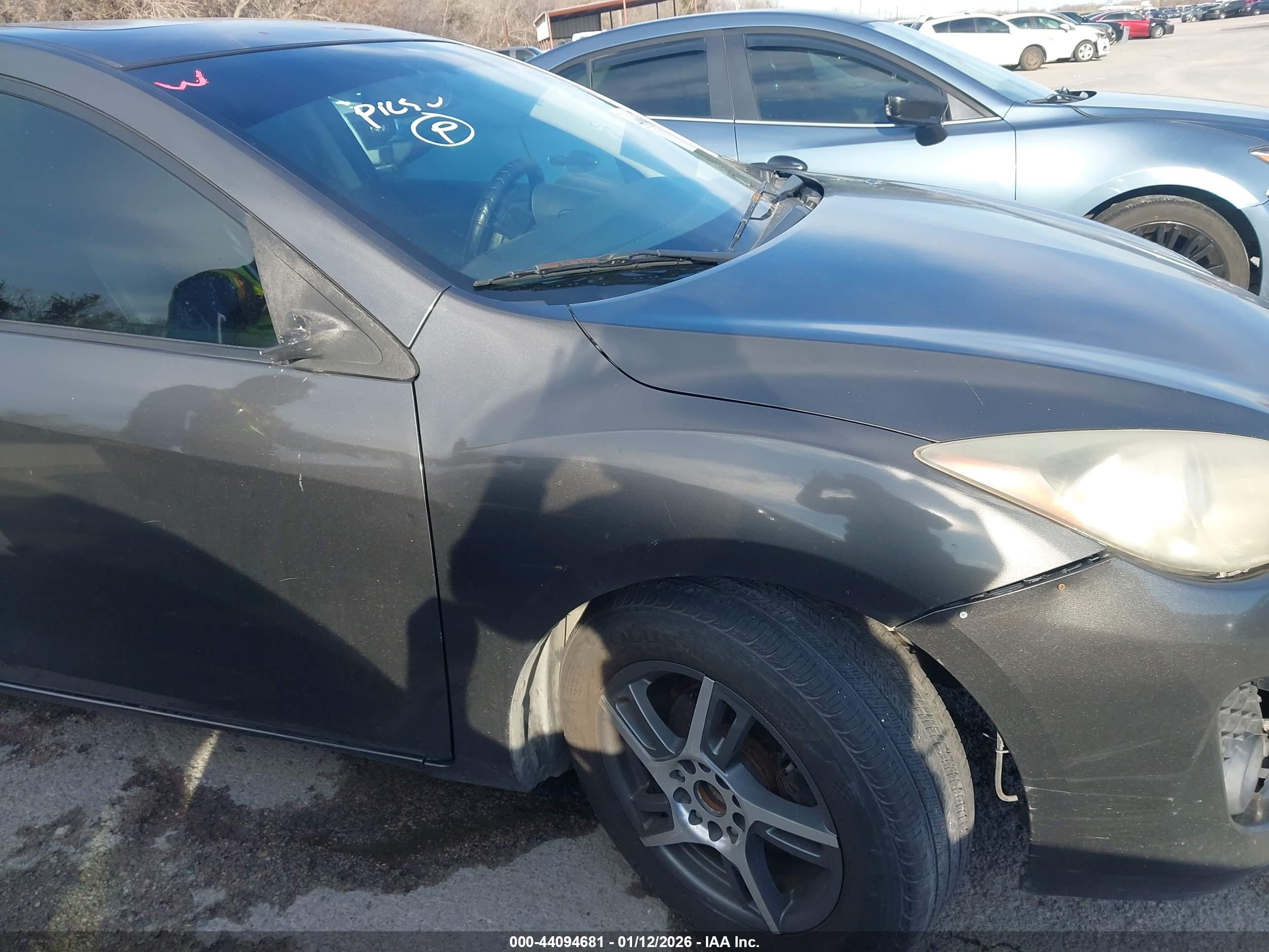 MAZDA MAZDA3 image 6