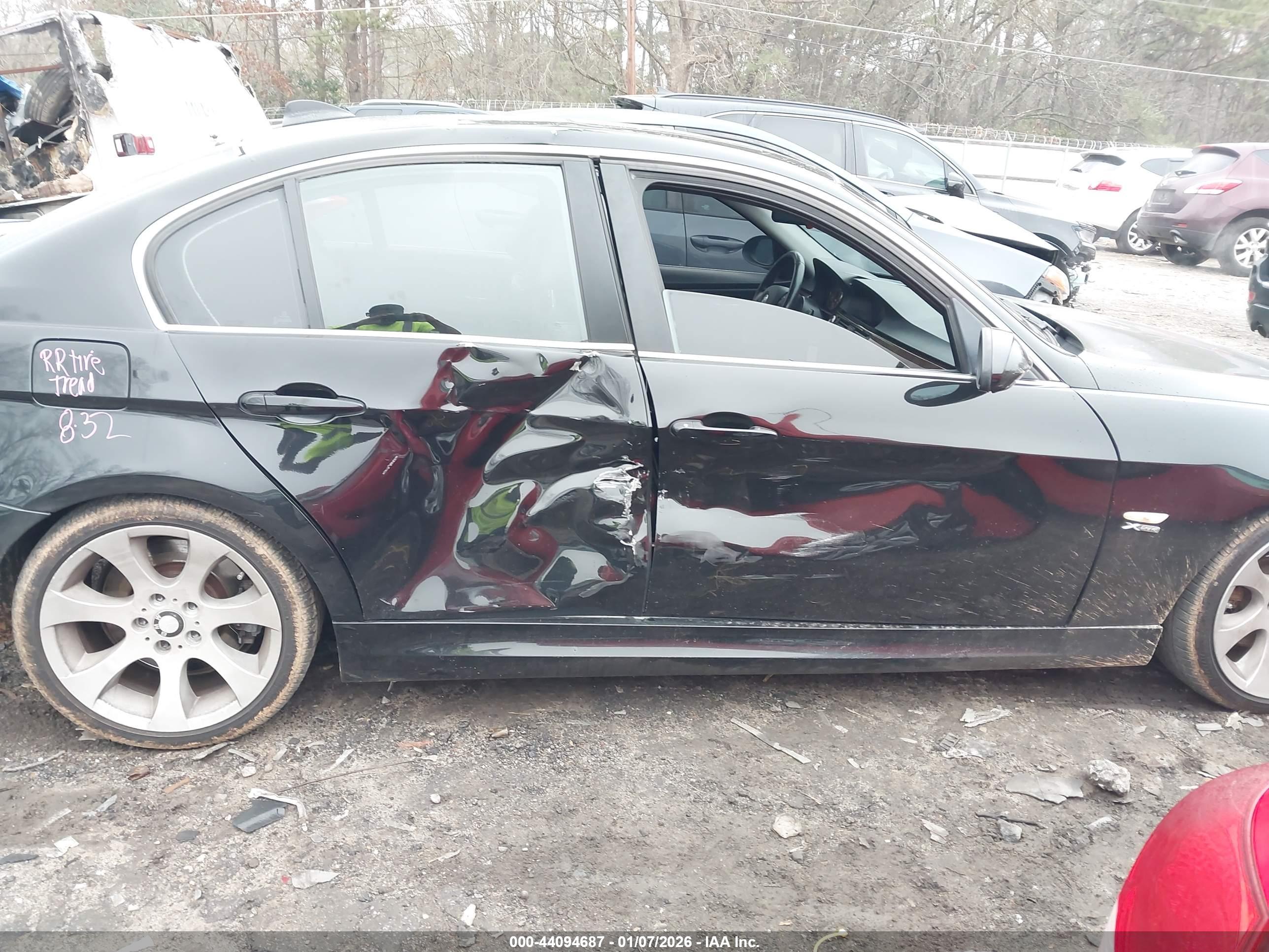BMW 330I image 6