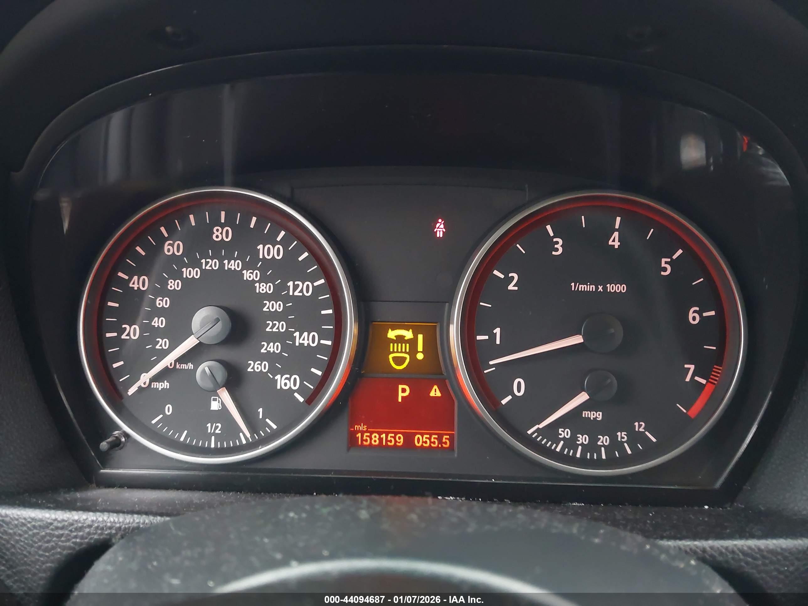 BMW 330I image 7