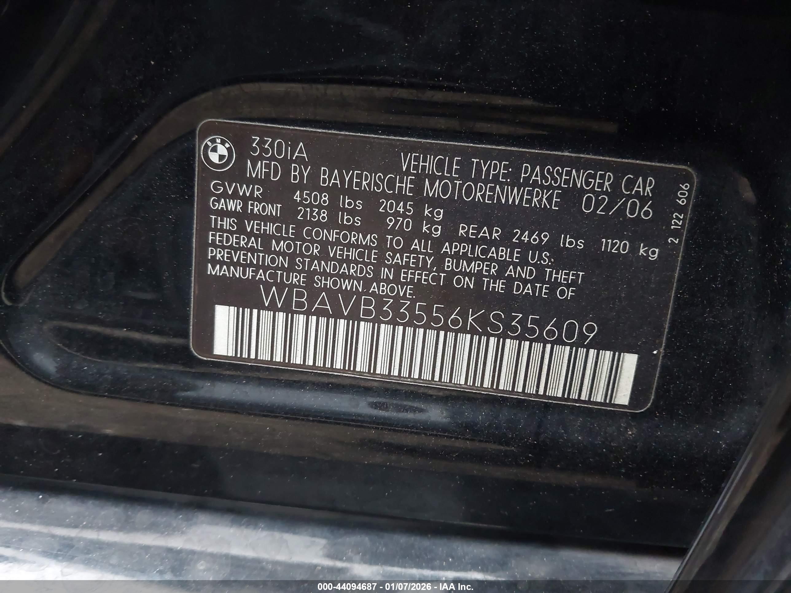 BMW 330I image 9