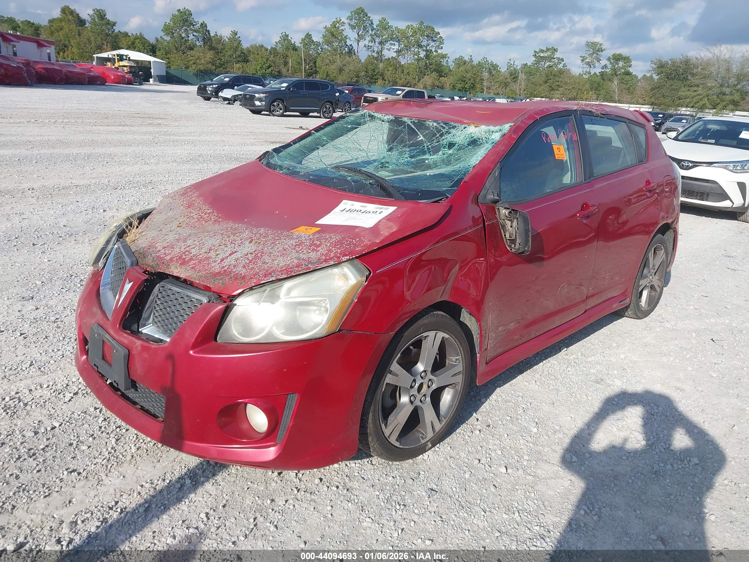 PONTIAC VIBE image 2