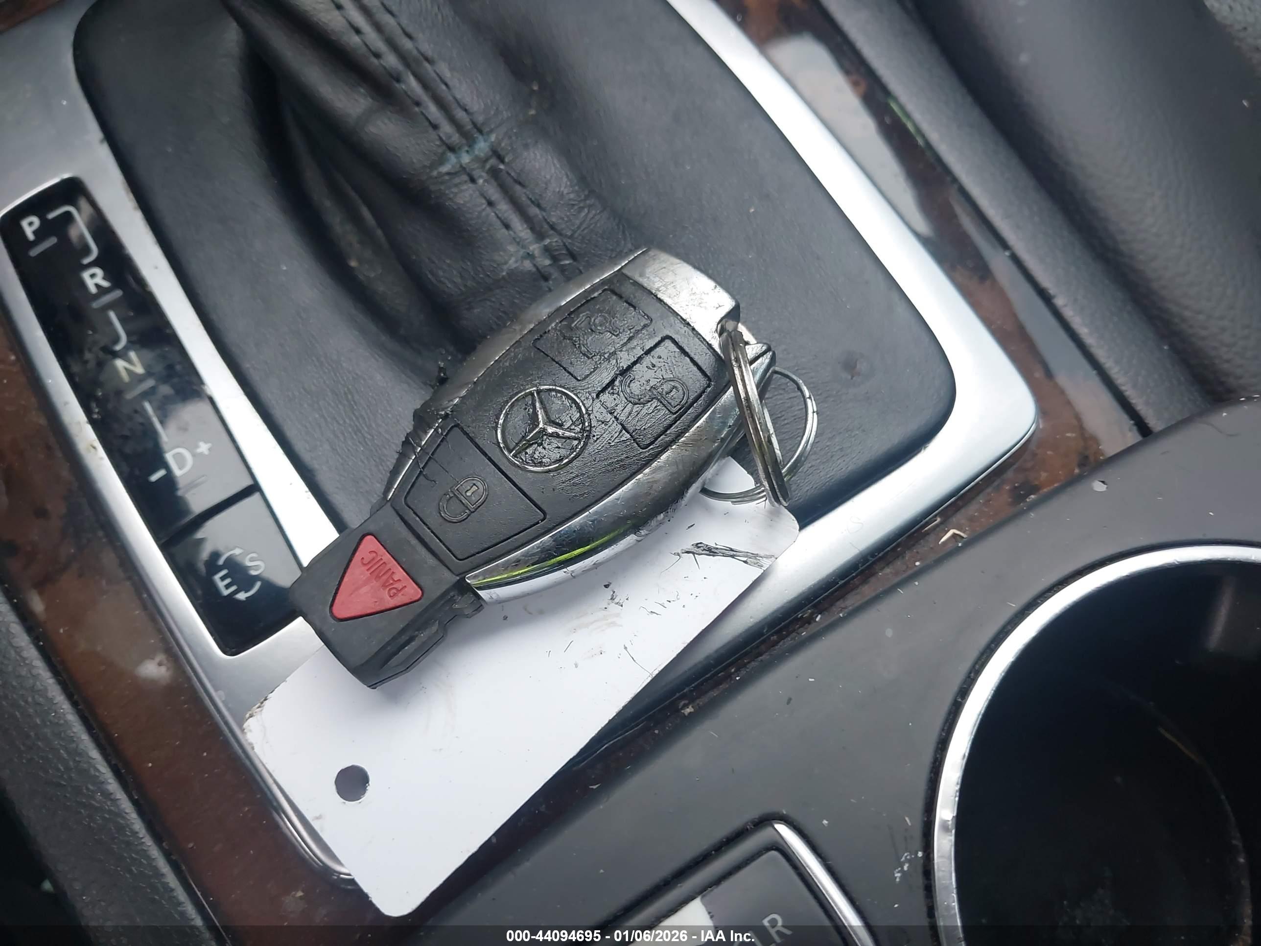 MERCEDES-BENZ C image 11
