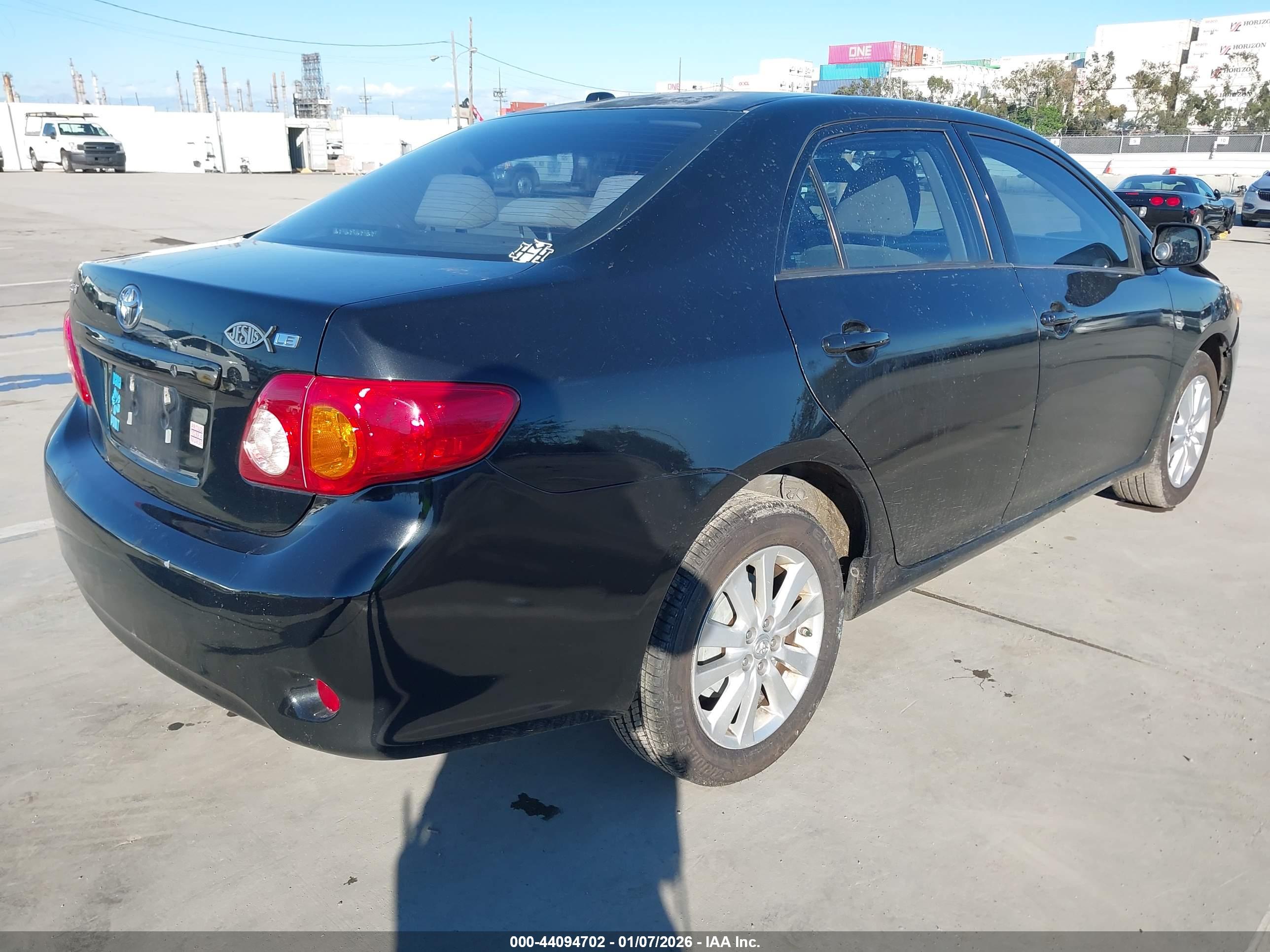 TOYOTA COROLLA image 4