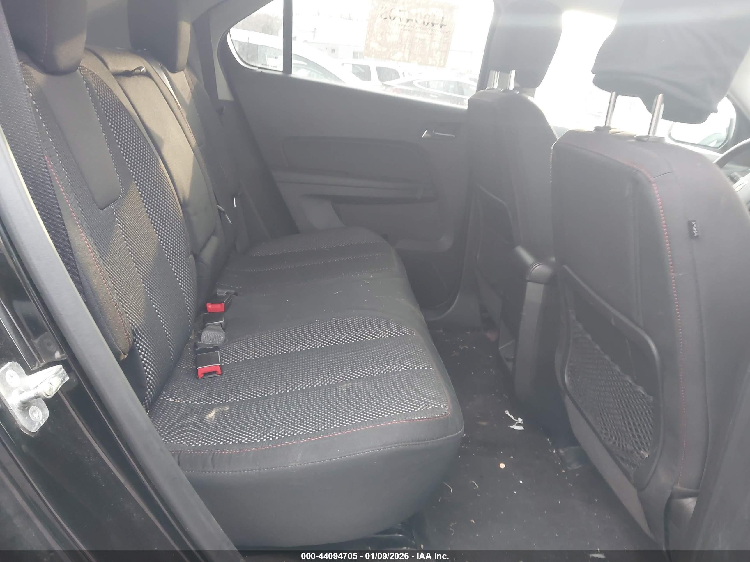 CHEVROLET EQUINOX image 8