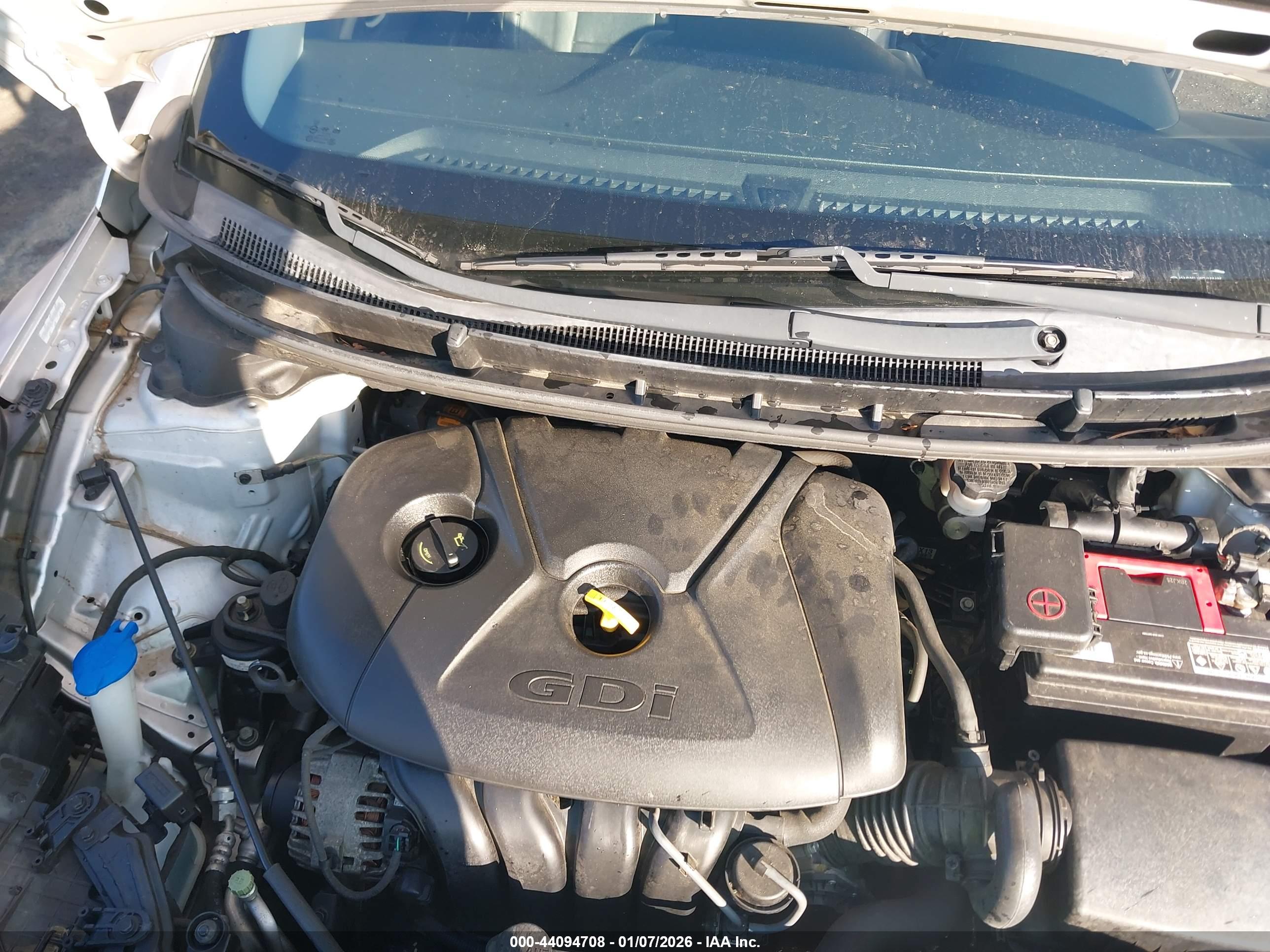 HYUNDAI ELANTRA image 10