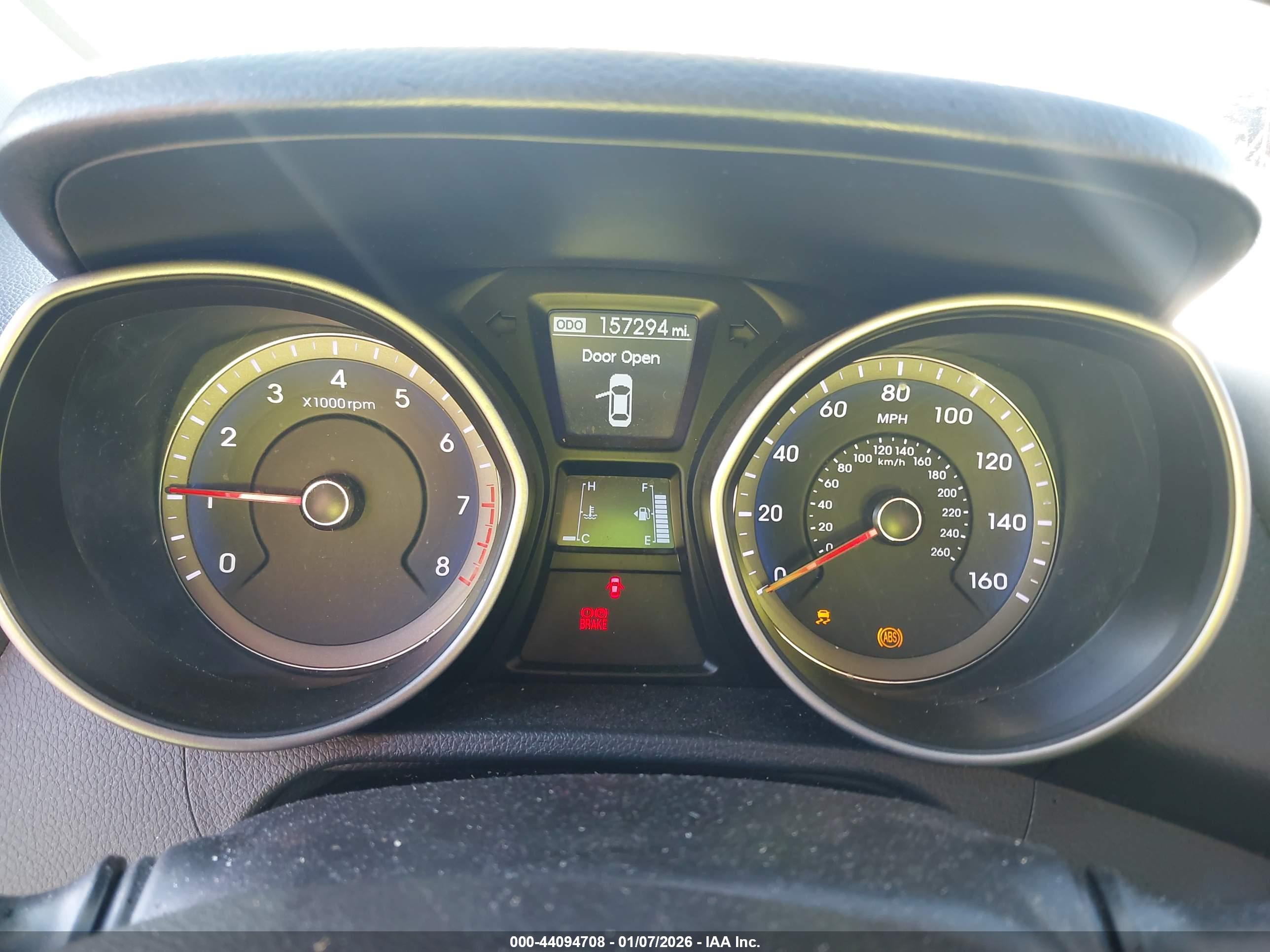 HYUNDAI ELANTRA image 7