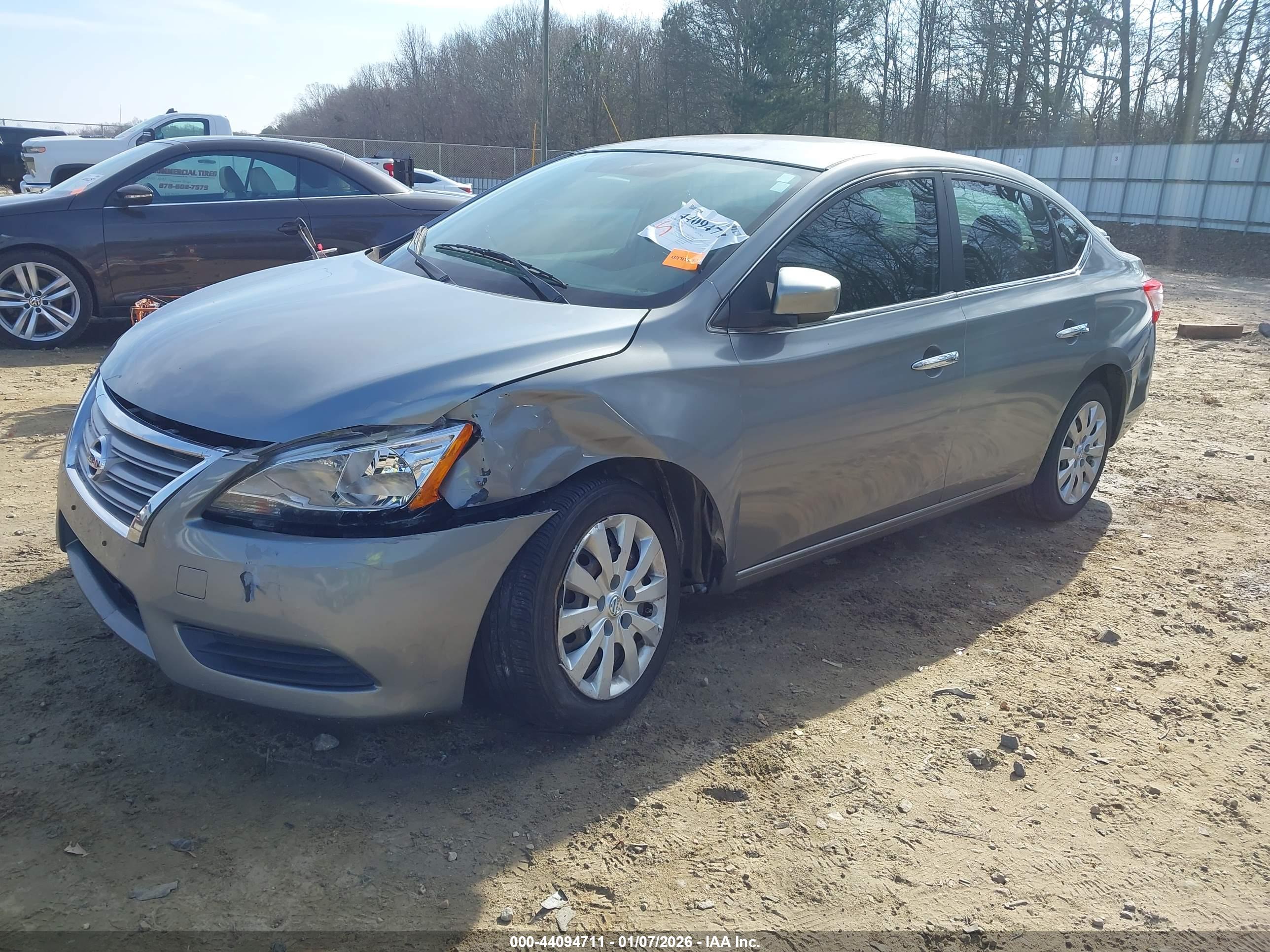 NISSAN SENTRA image 2