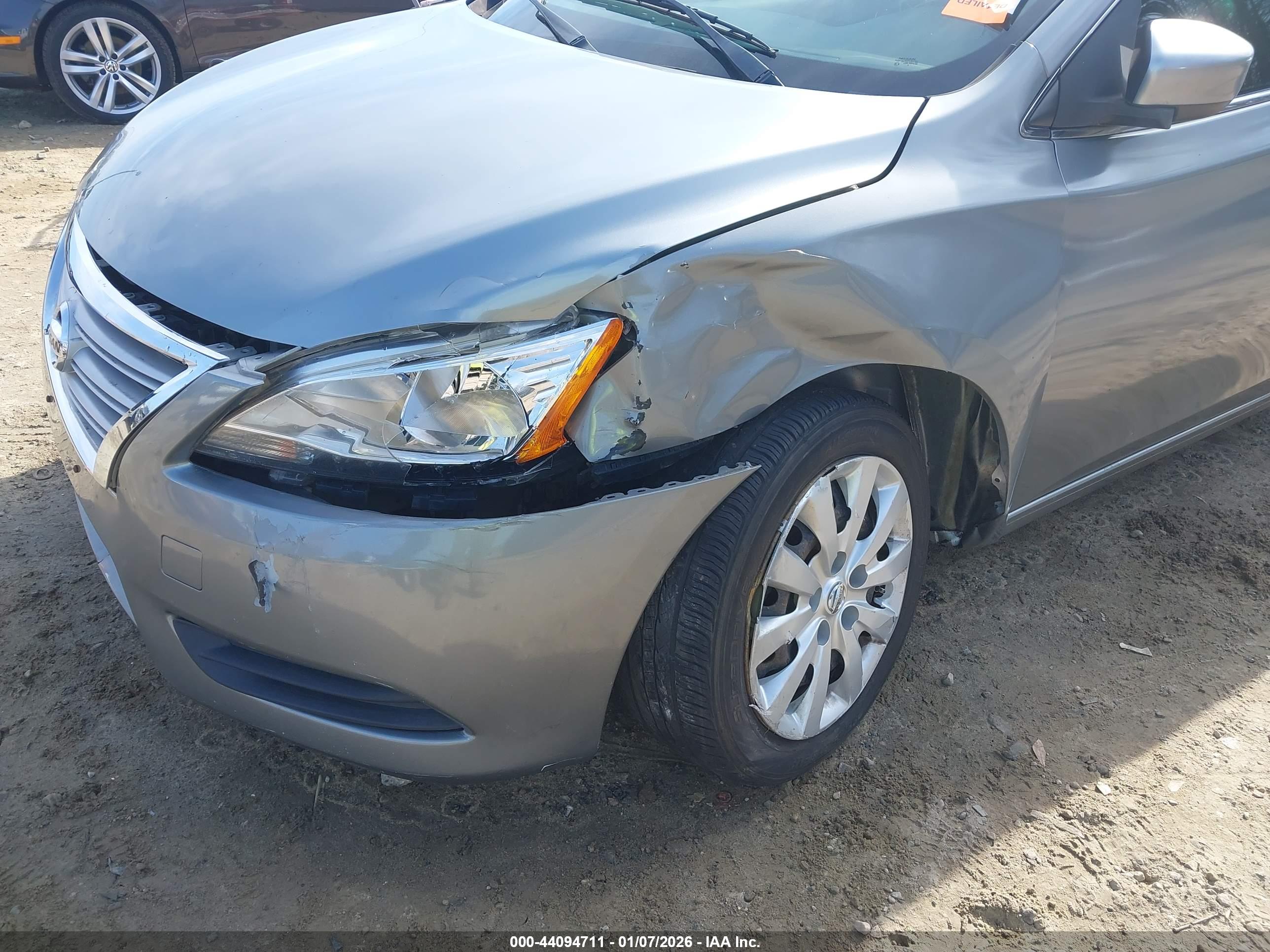NISSAN SENTRA image 6