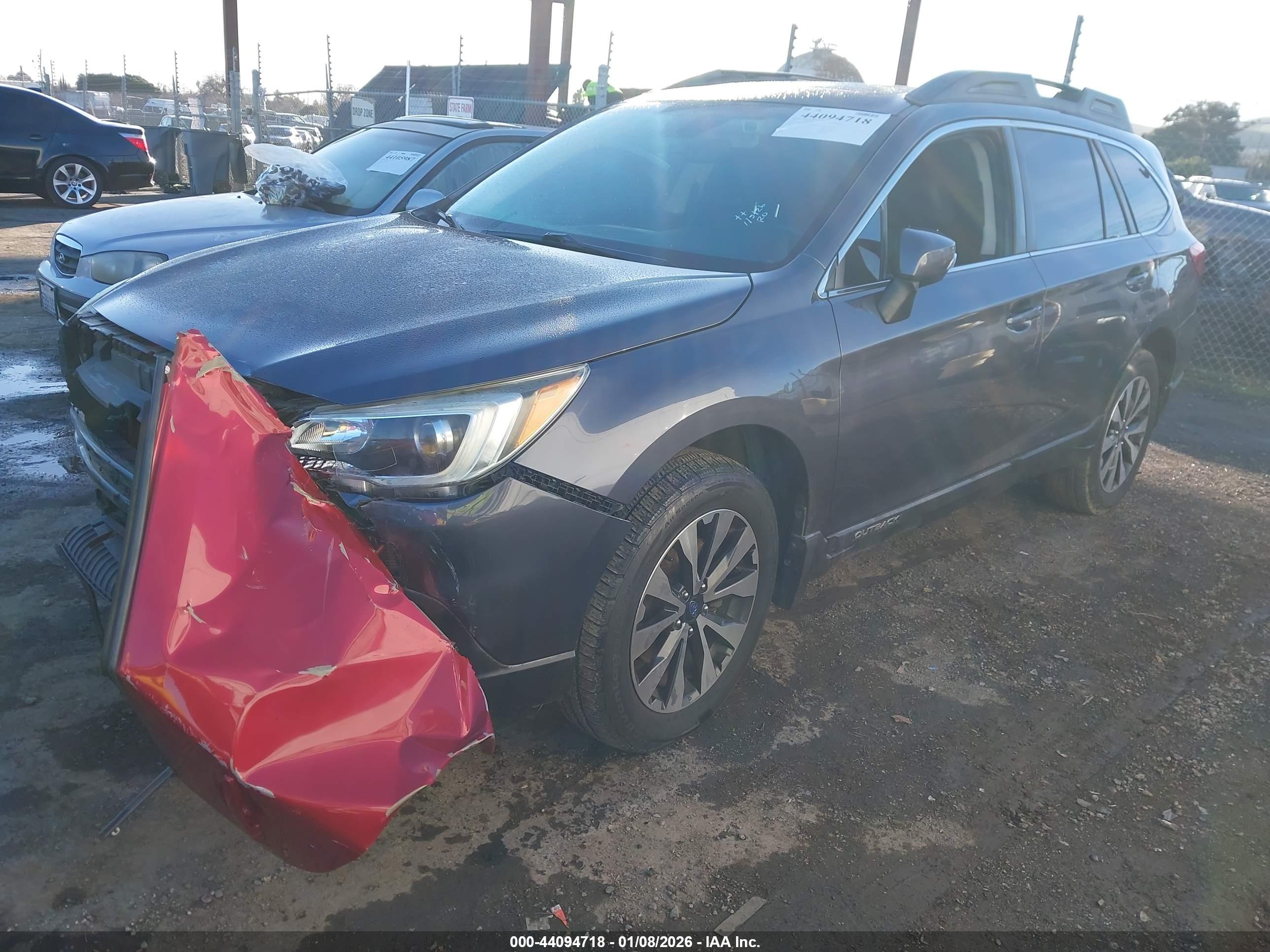 SUBARU OUTBACK image 2