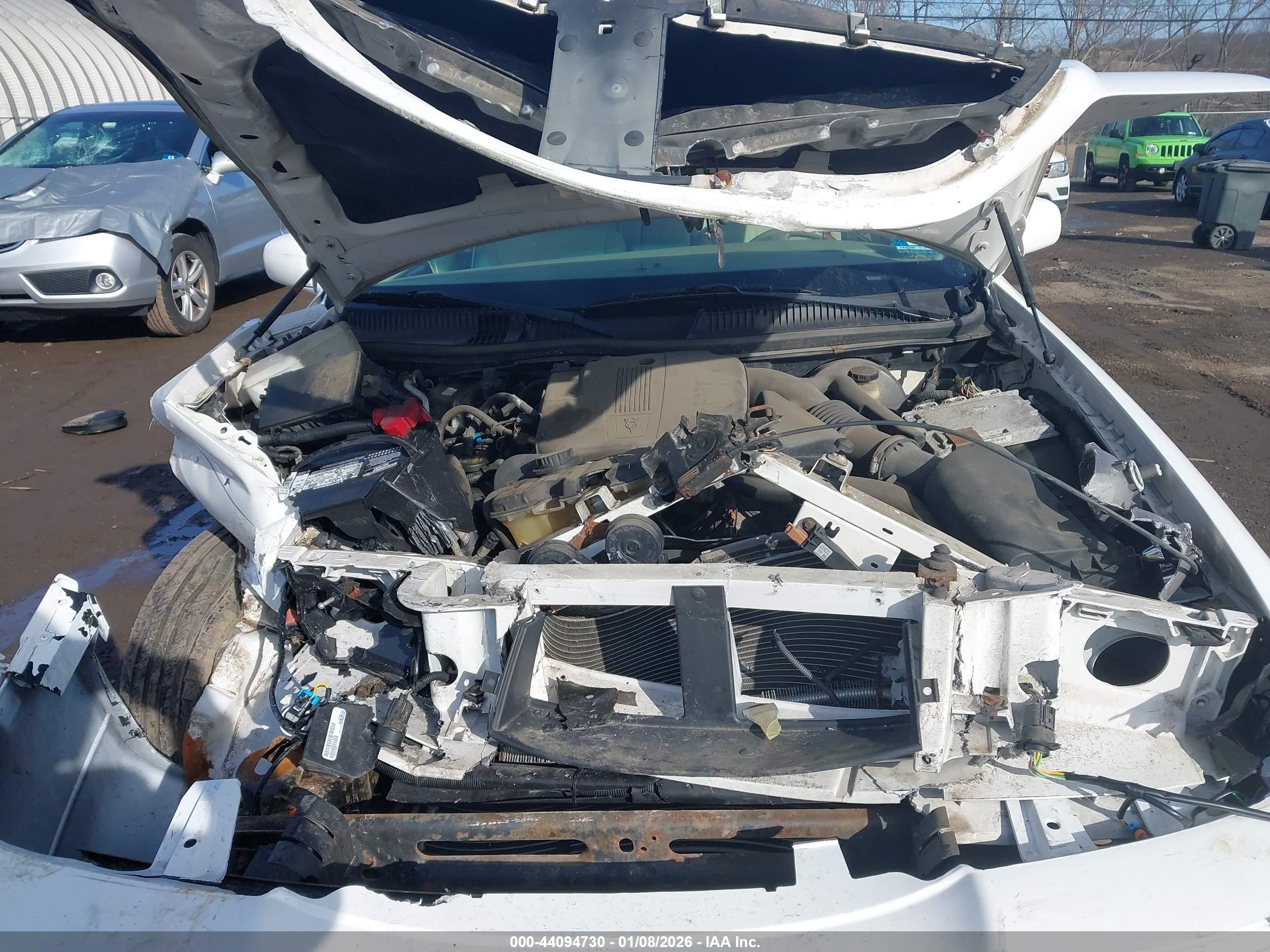 LINCOLN TOWN image 10