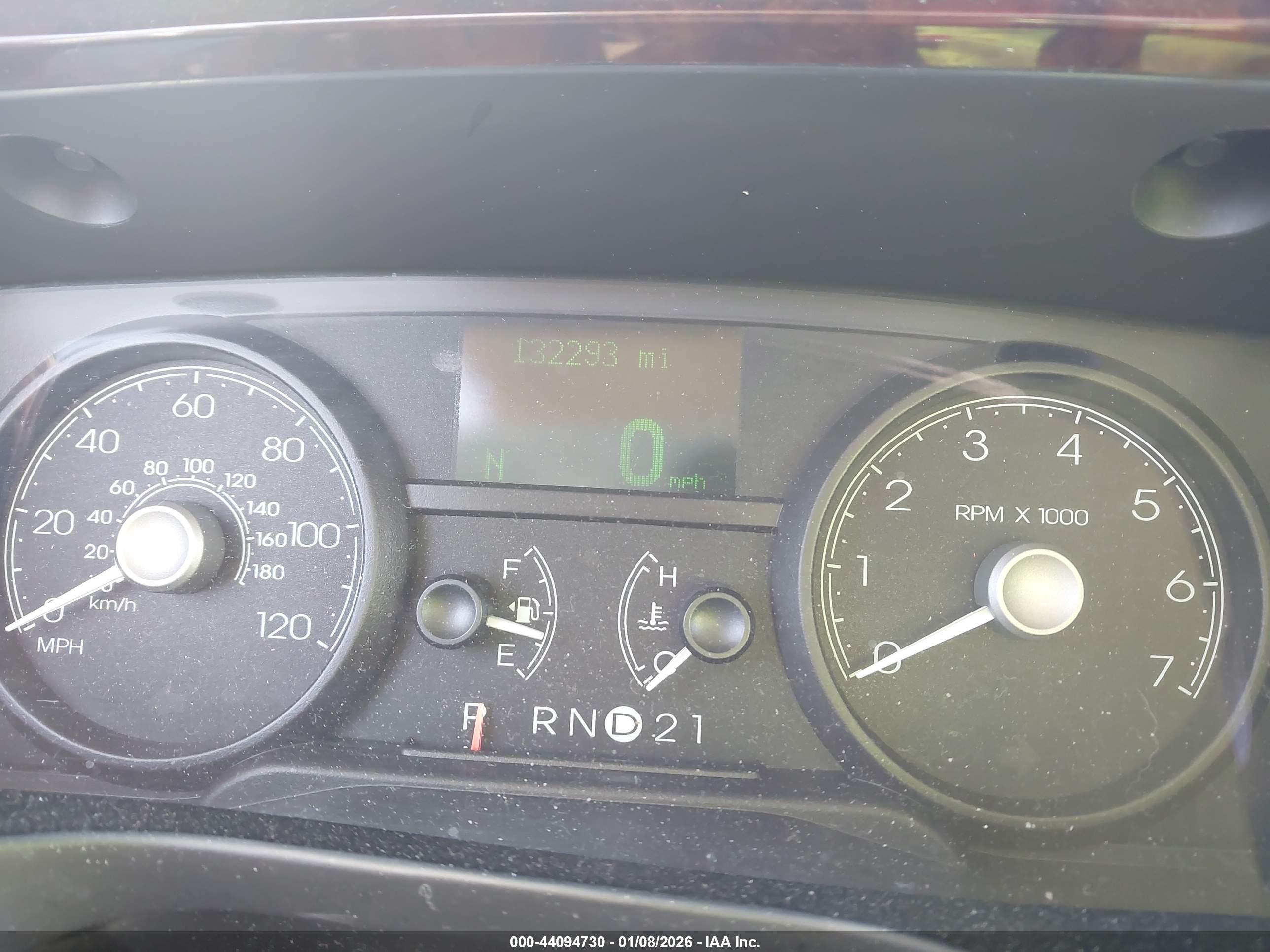 LINCOLN TOWN image 7