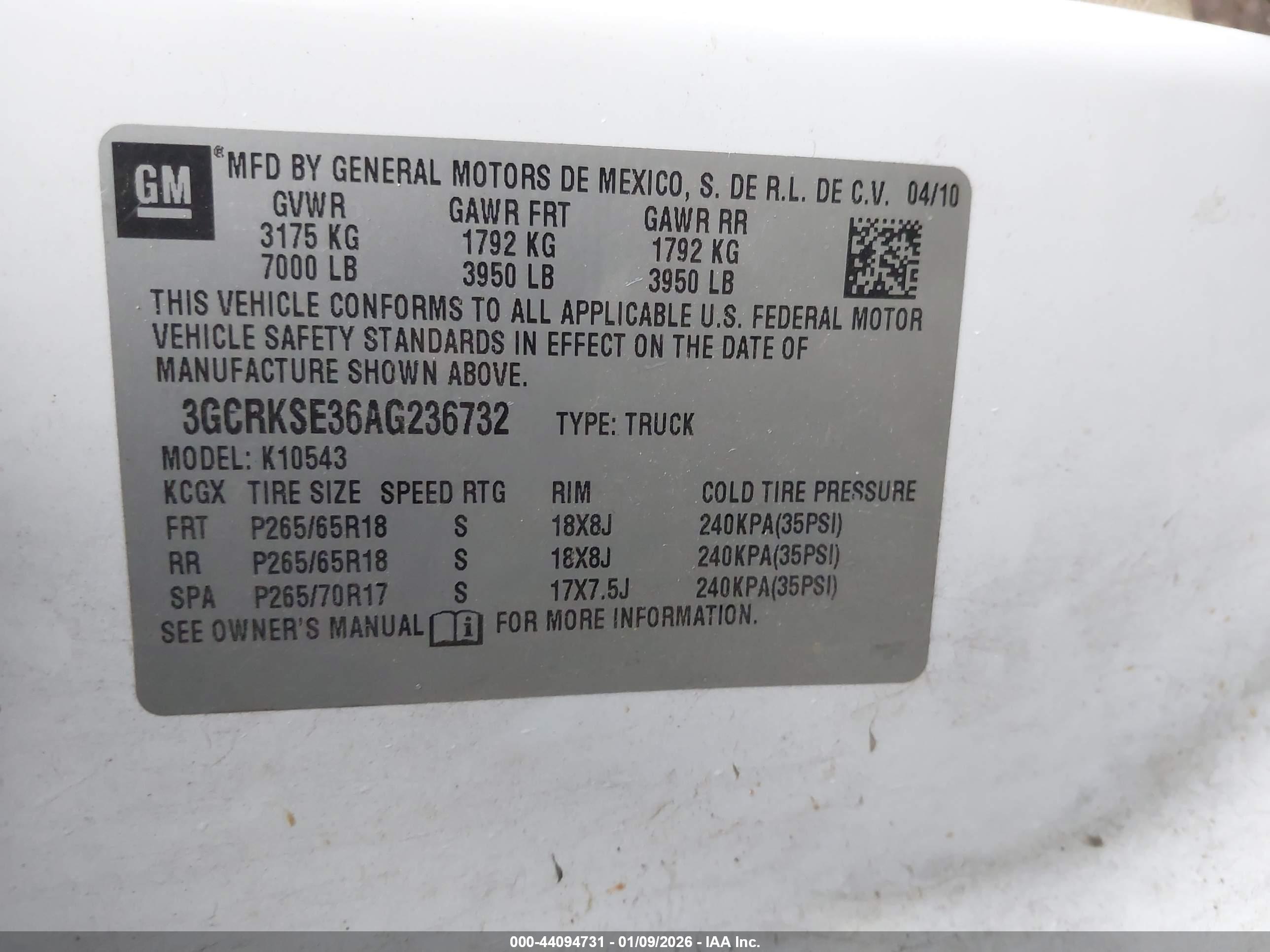 CHEVROLET SILVERADO image 9