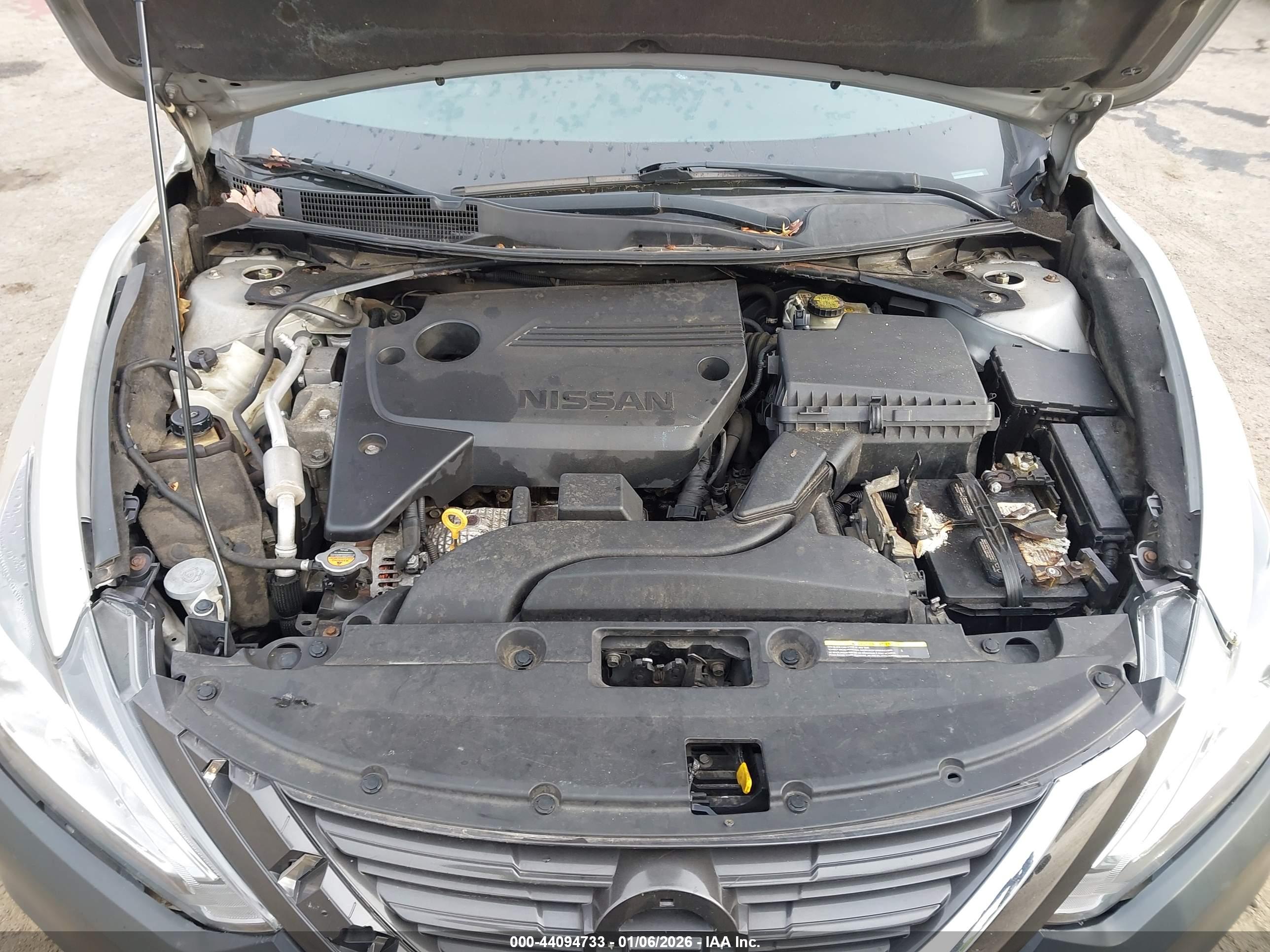 NISSAN ALTIMA image 10