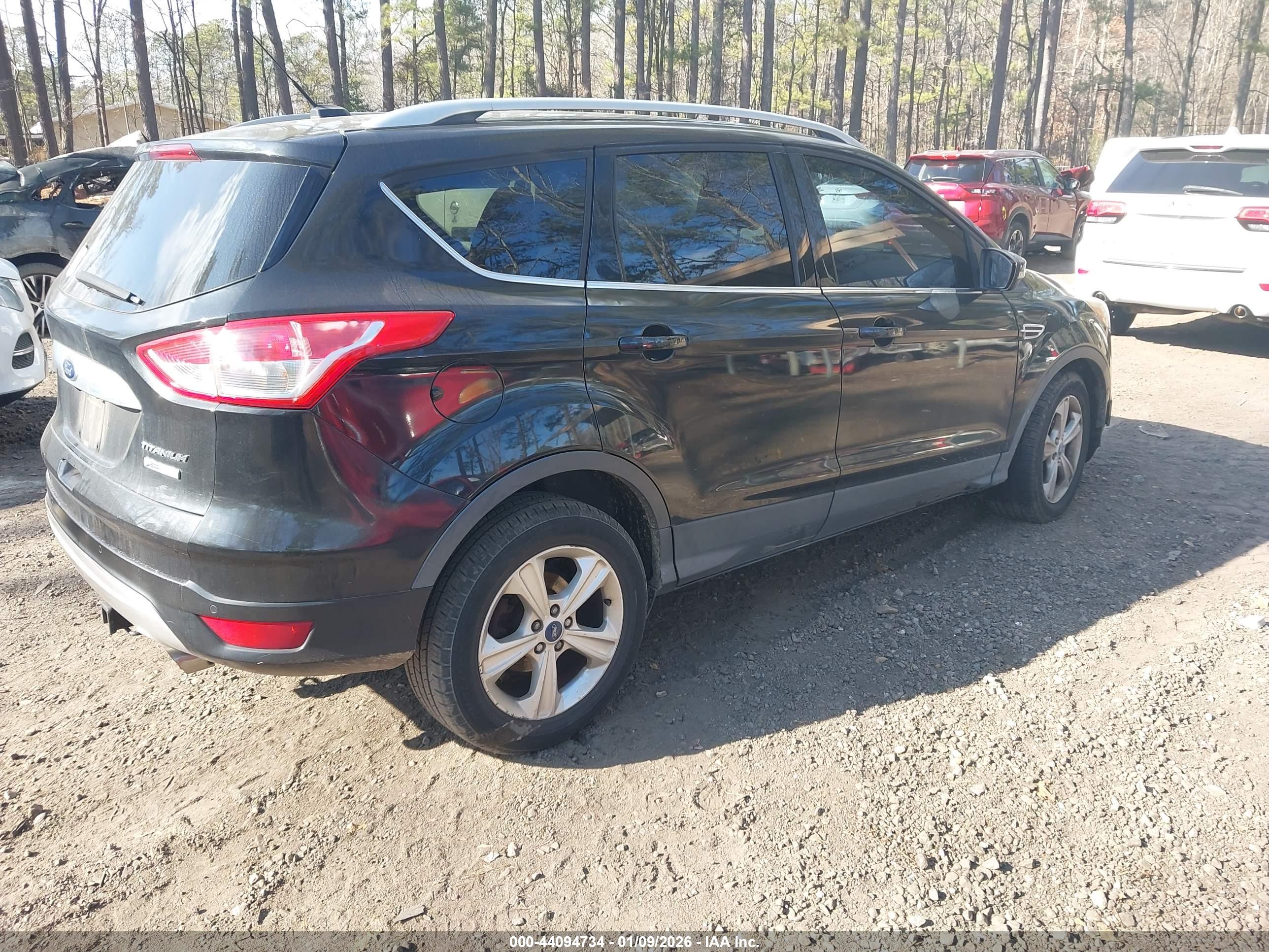 FORD ESCAPE image 4