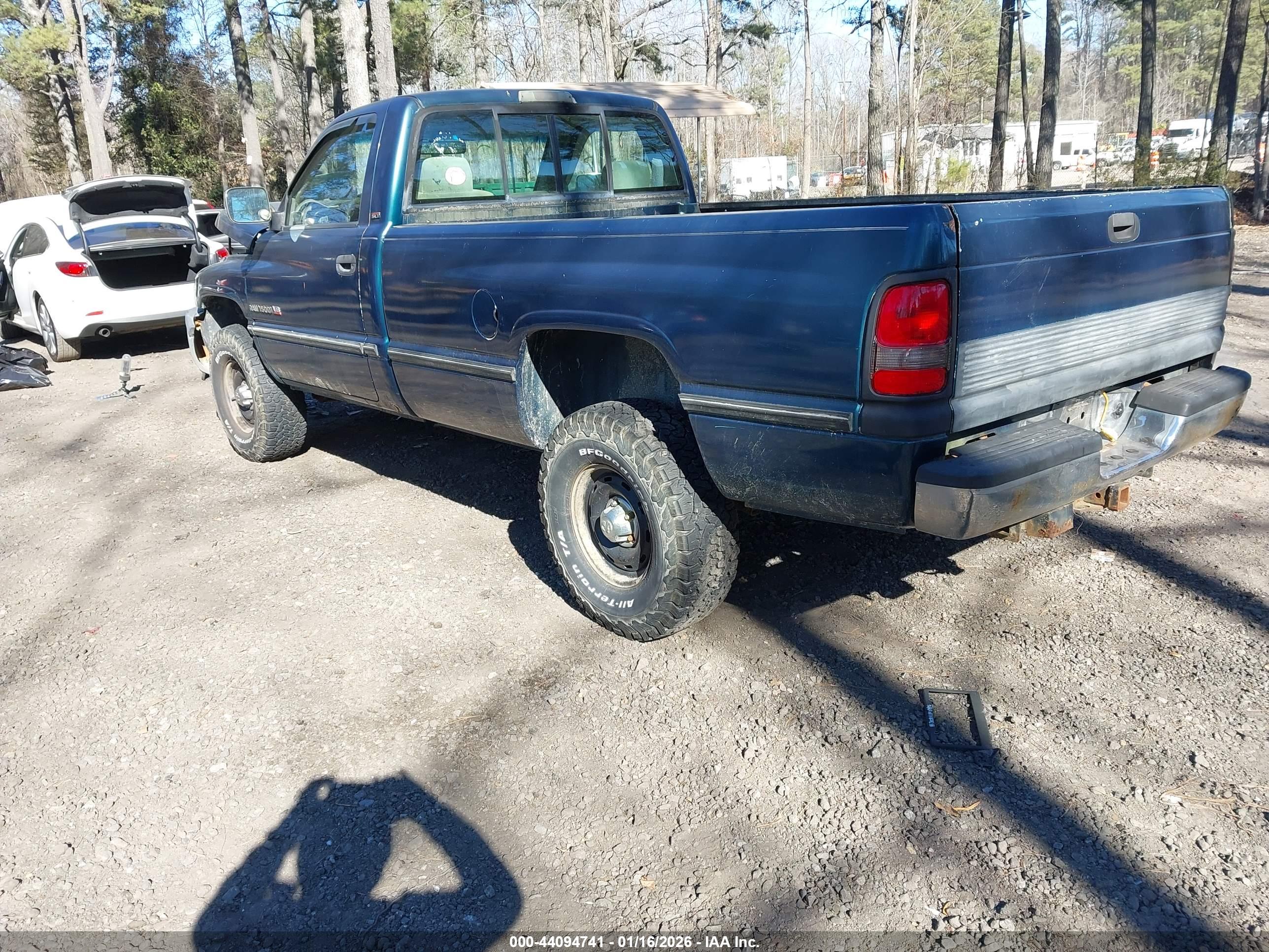 DODGE RAM image 3