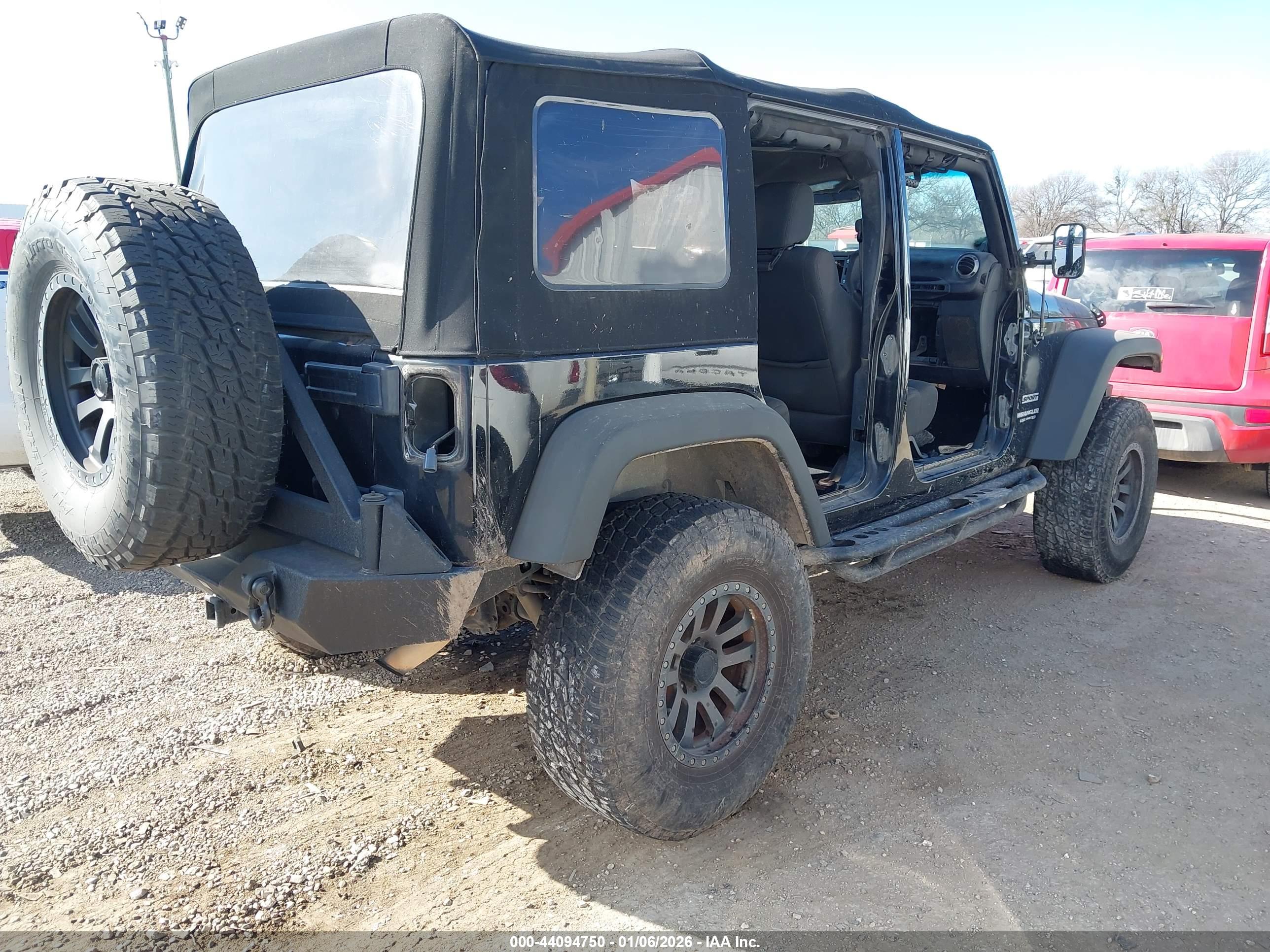 JEEP WRANGLER image 4