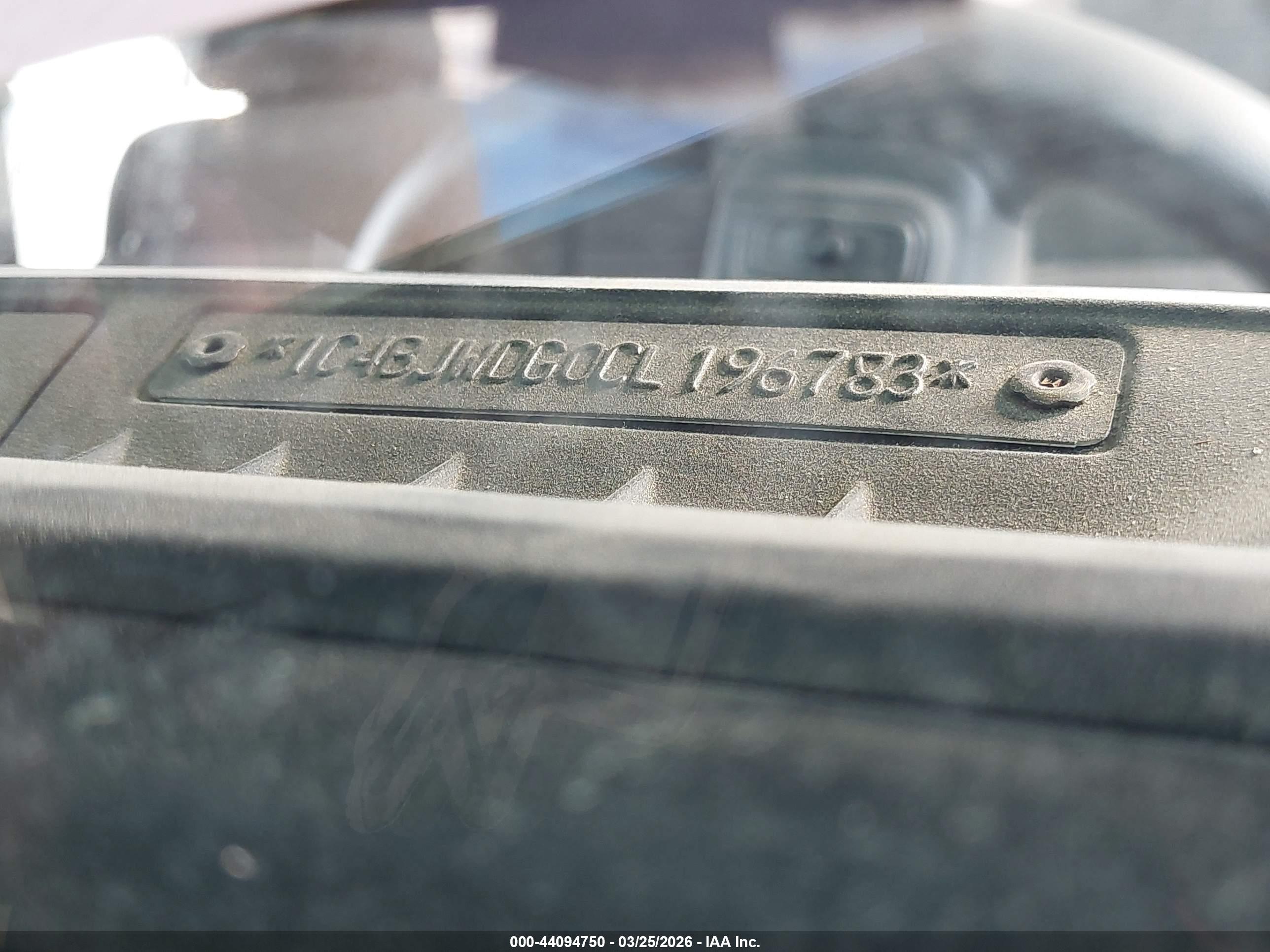 JEEP WRANGLER image 9