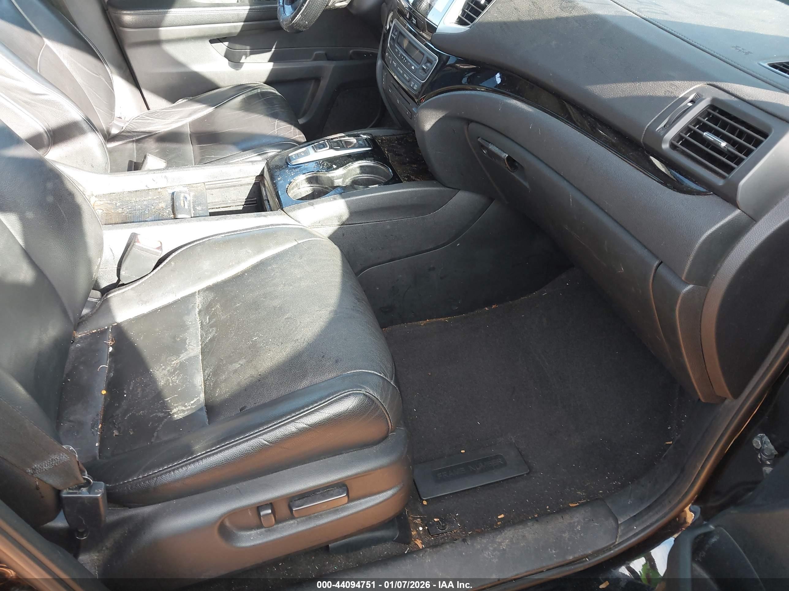 HONDA PILOT image 5