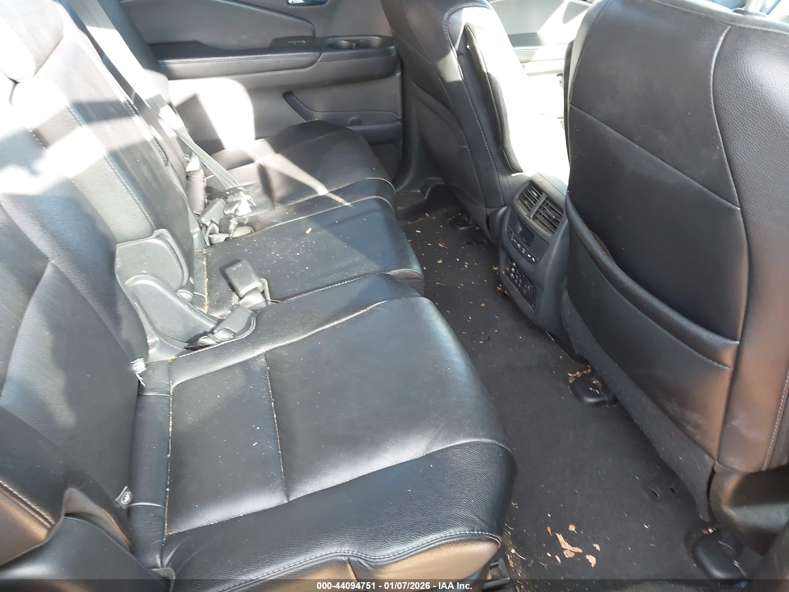 HONDA PILOT image 8