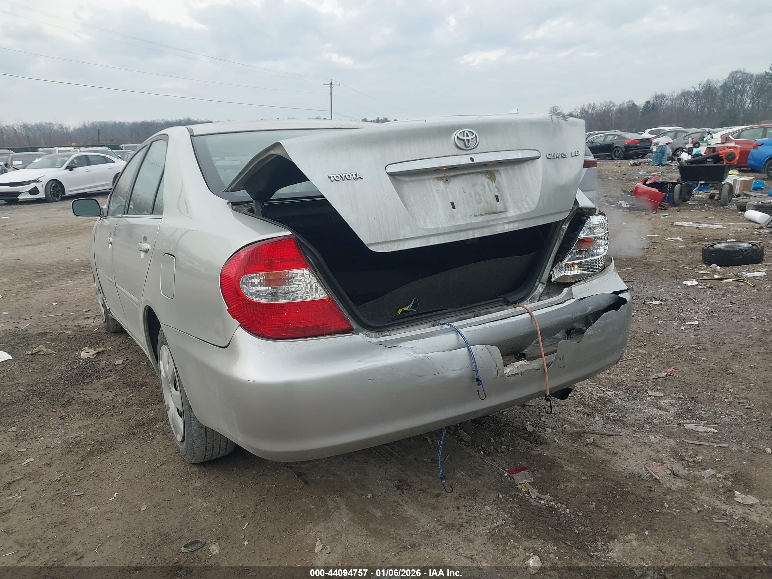 TOYOTA CAMRY image 6