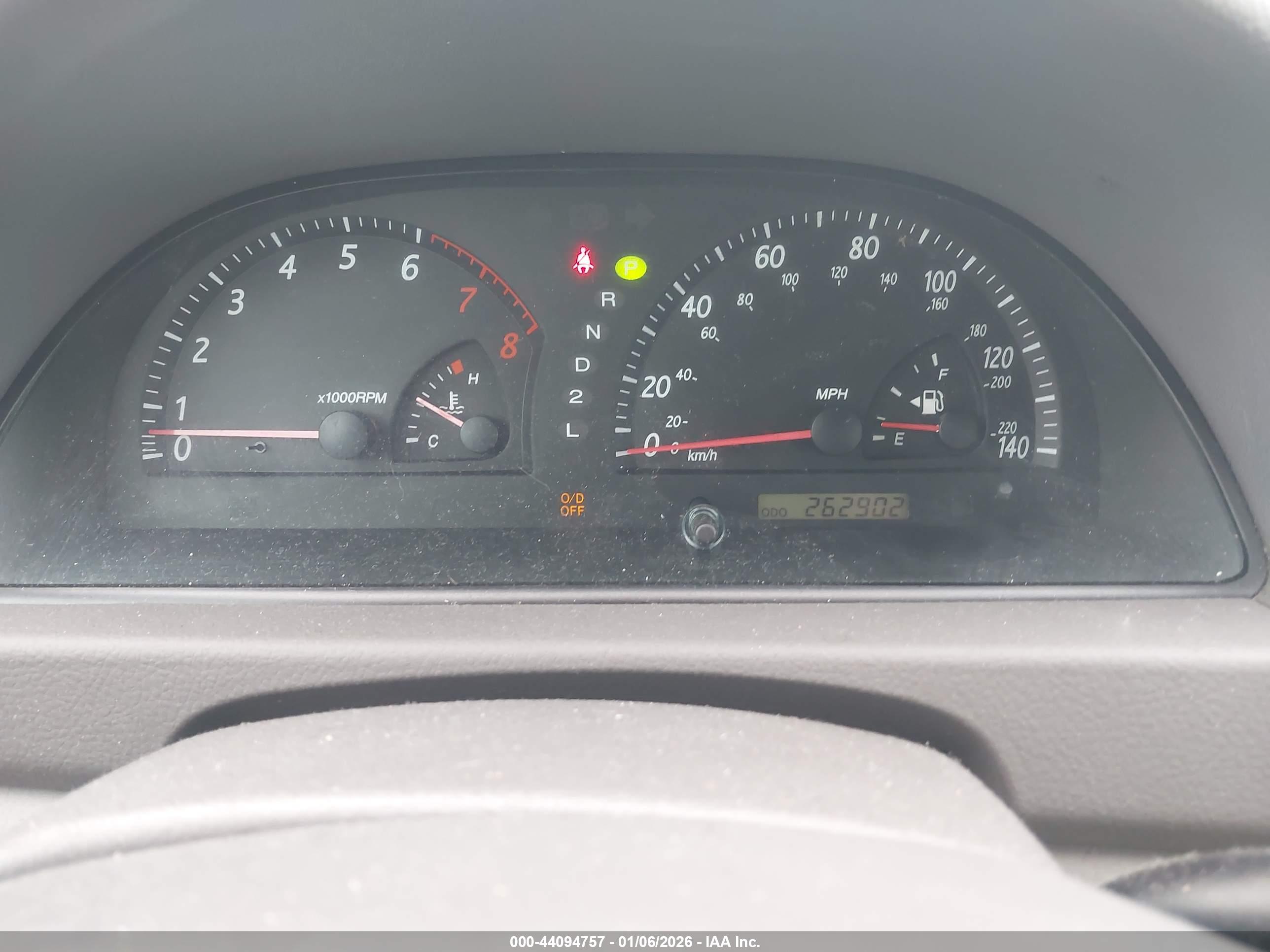 TOYOTA CAMRY image 7