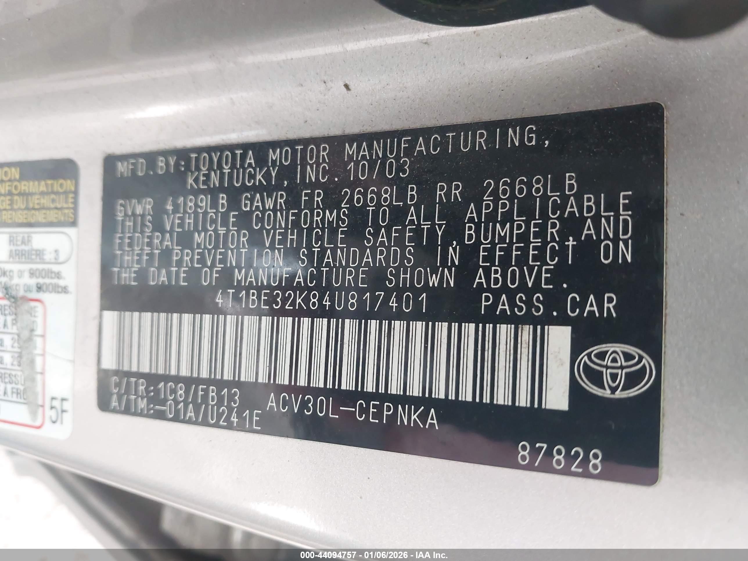 TOYOTA CAMRY image 9