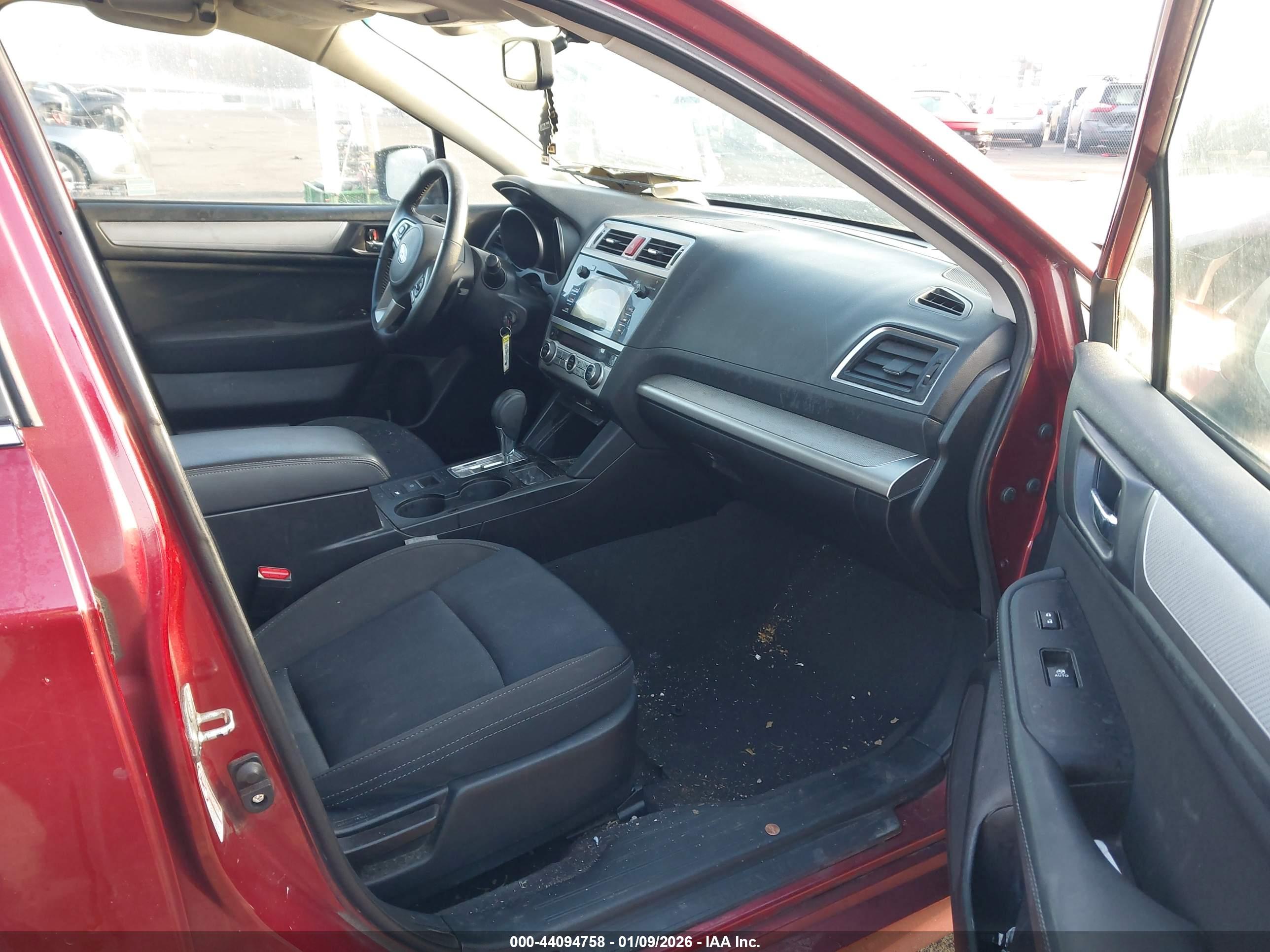 SUBARU LEGACY image 5