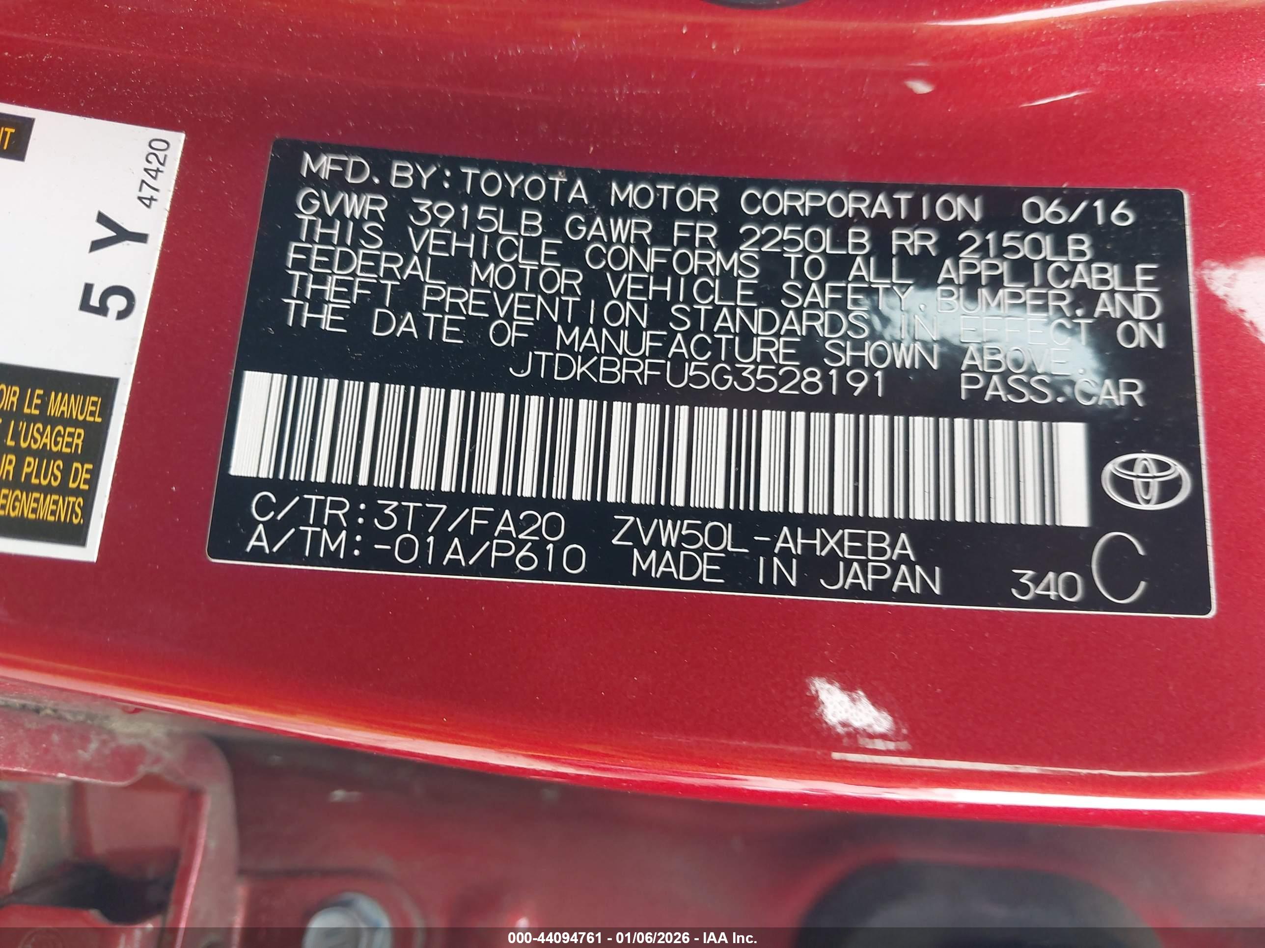 TOYOTA PRIUS image 9