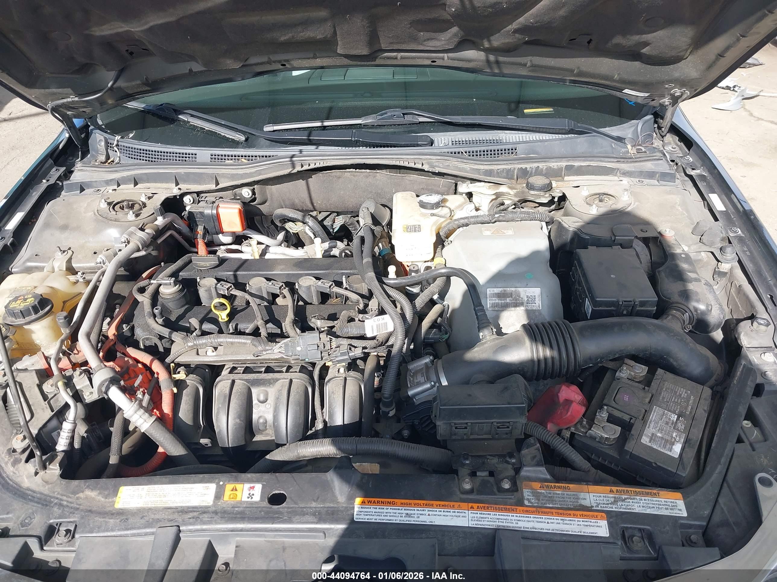 FORD FUSION image 10