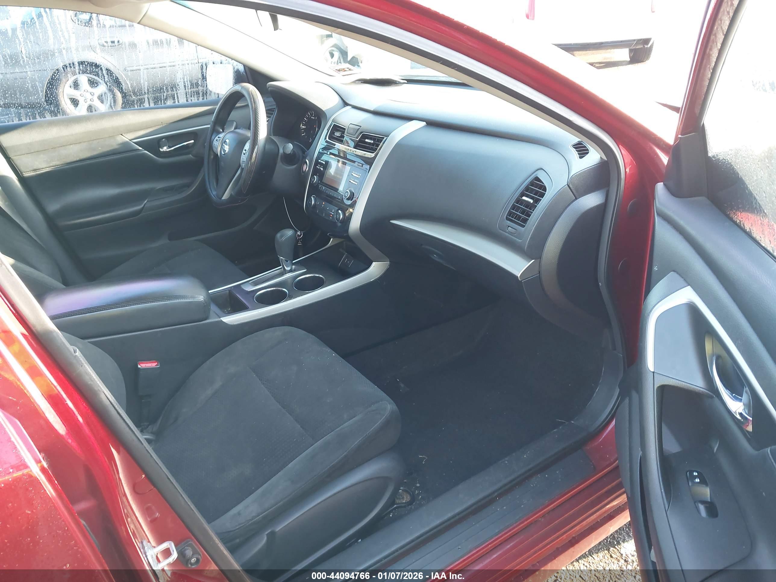 NISSAN ALTIMA image 5
