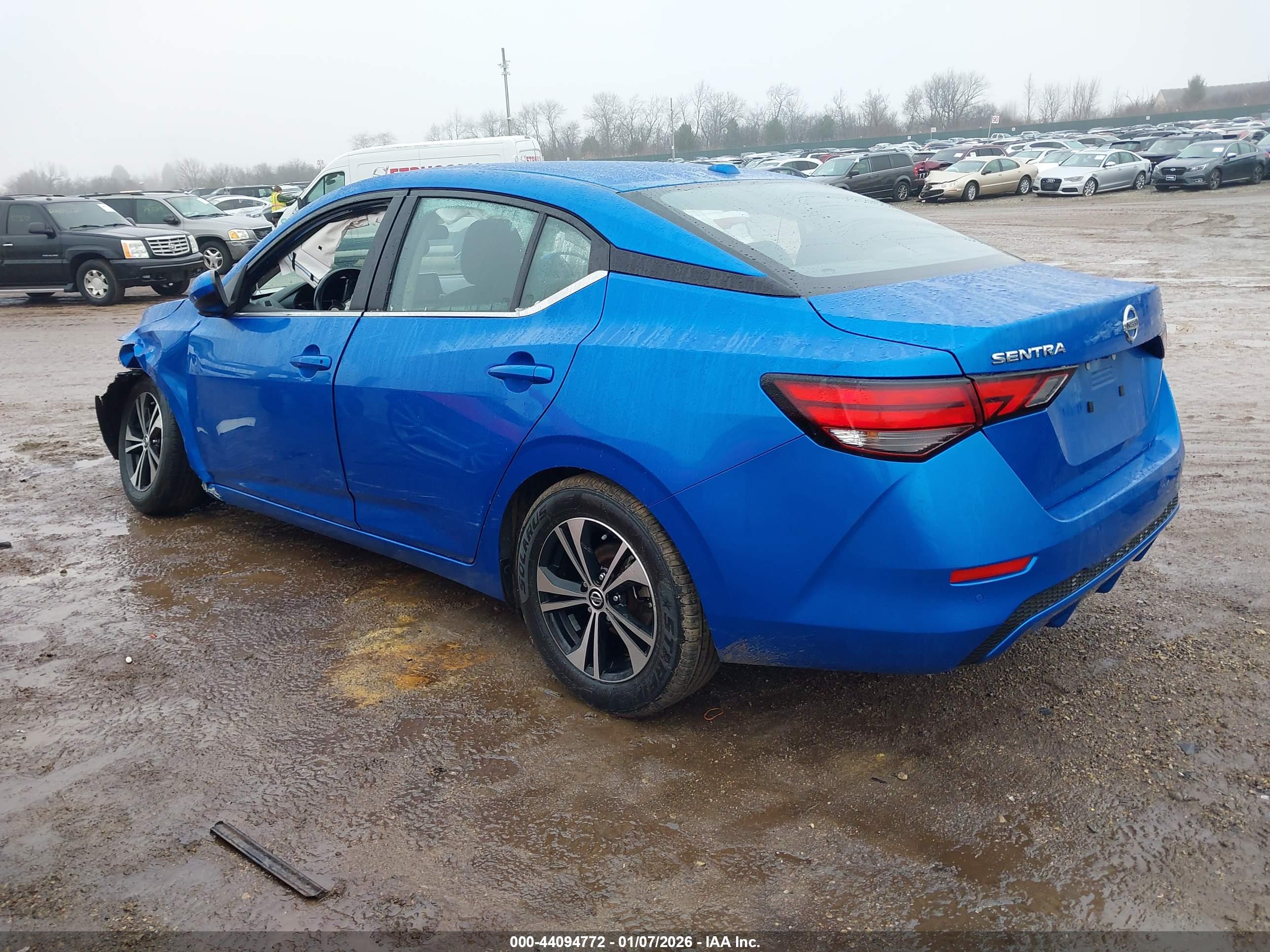 NISSAN SENTRA image 3