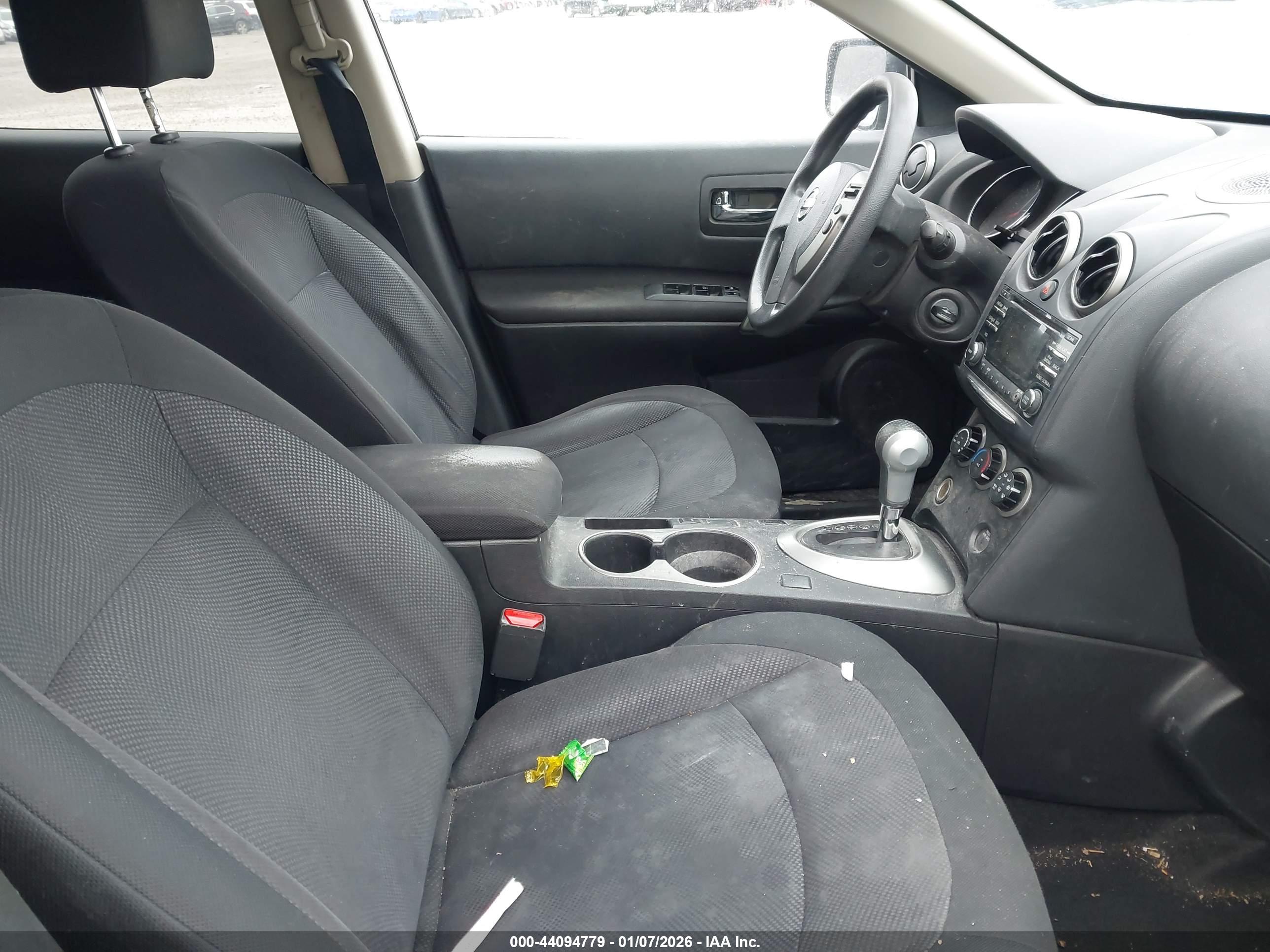 NISSAN ROGUE image 5