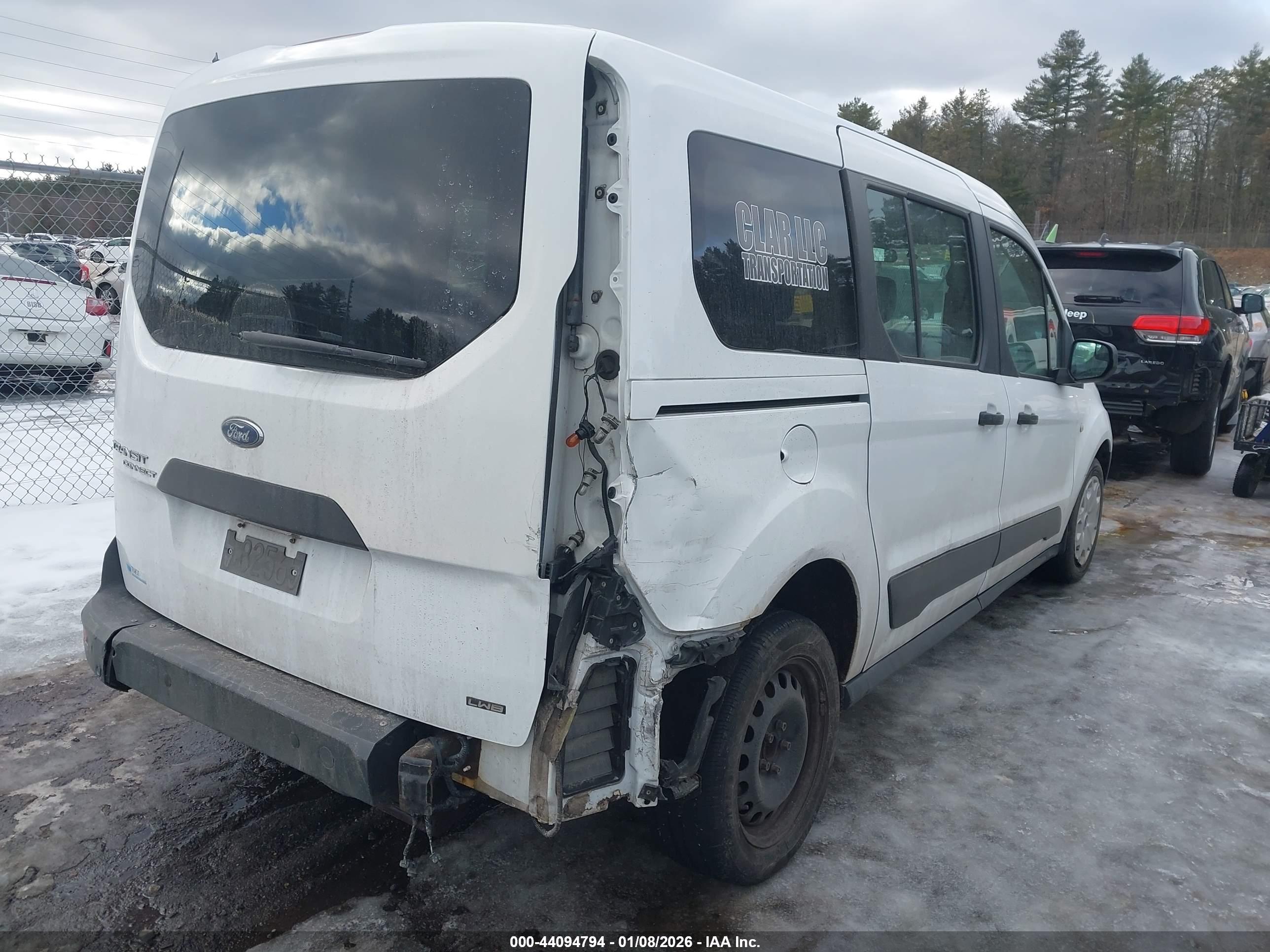 FORD TRANSIT image 4