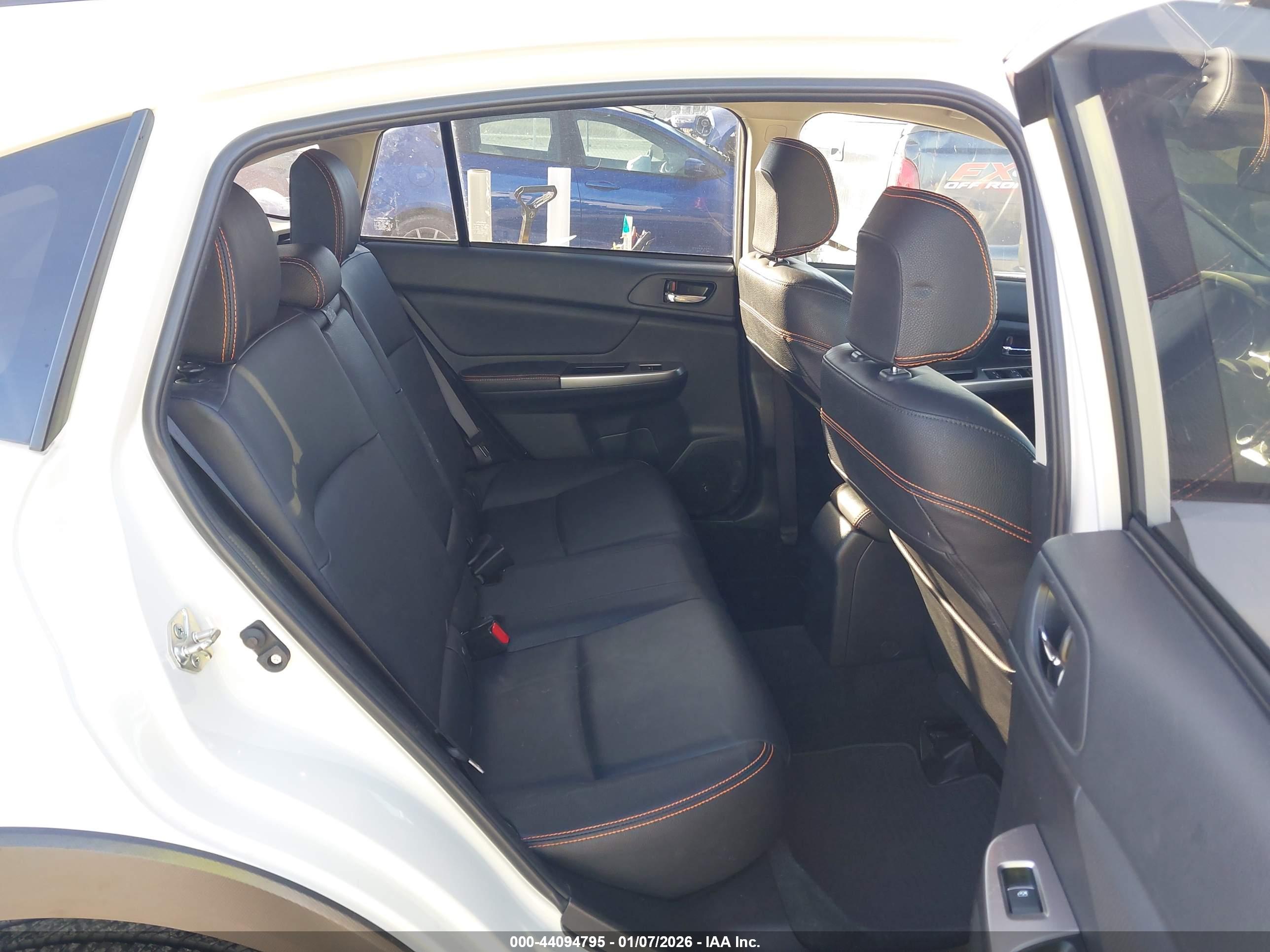 SUBARU CROSSTREK image 8