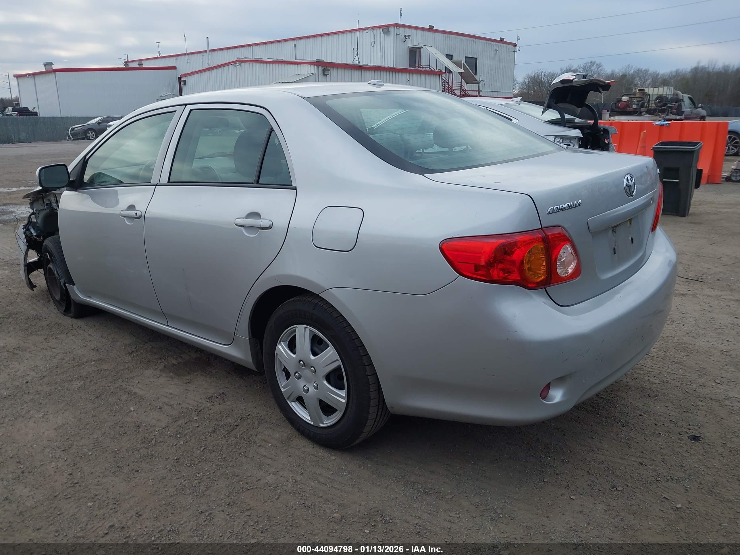 TOYOTA COROLLA image 3