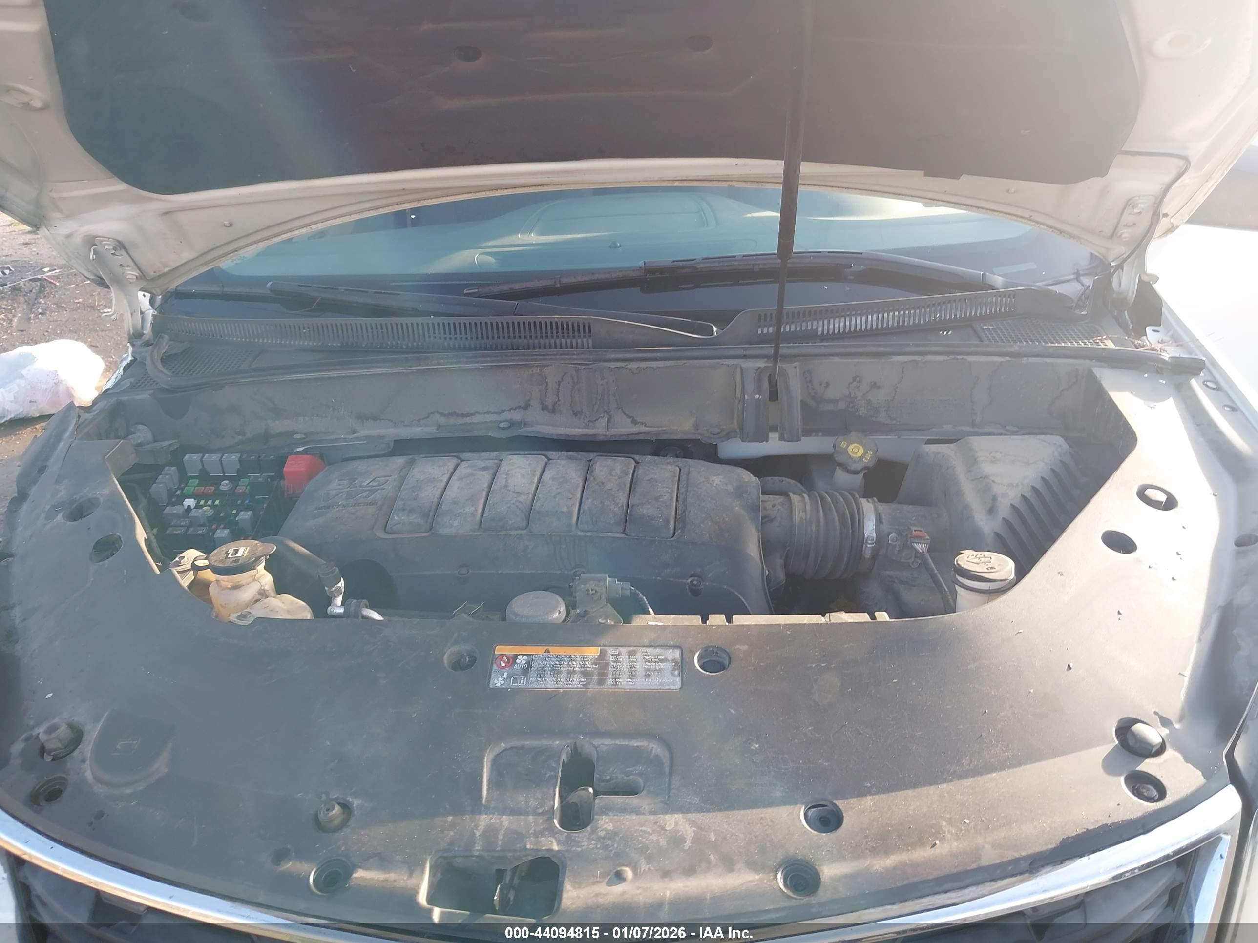 CHEVROLET TRAVERSE image 10