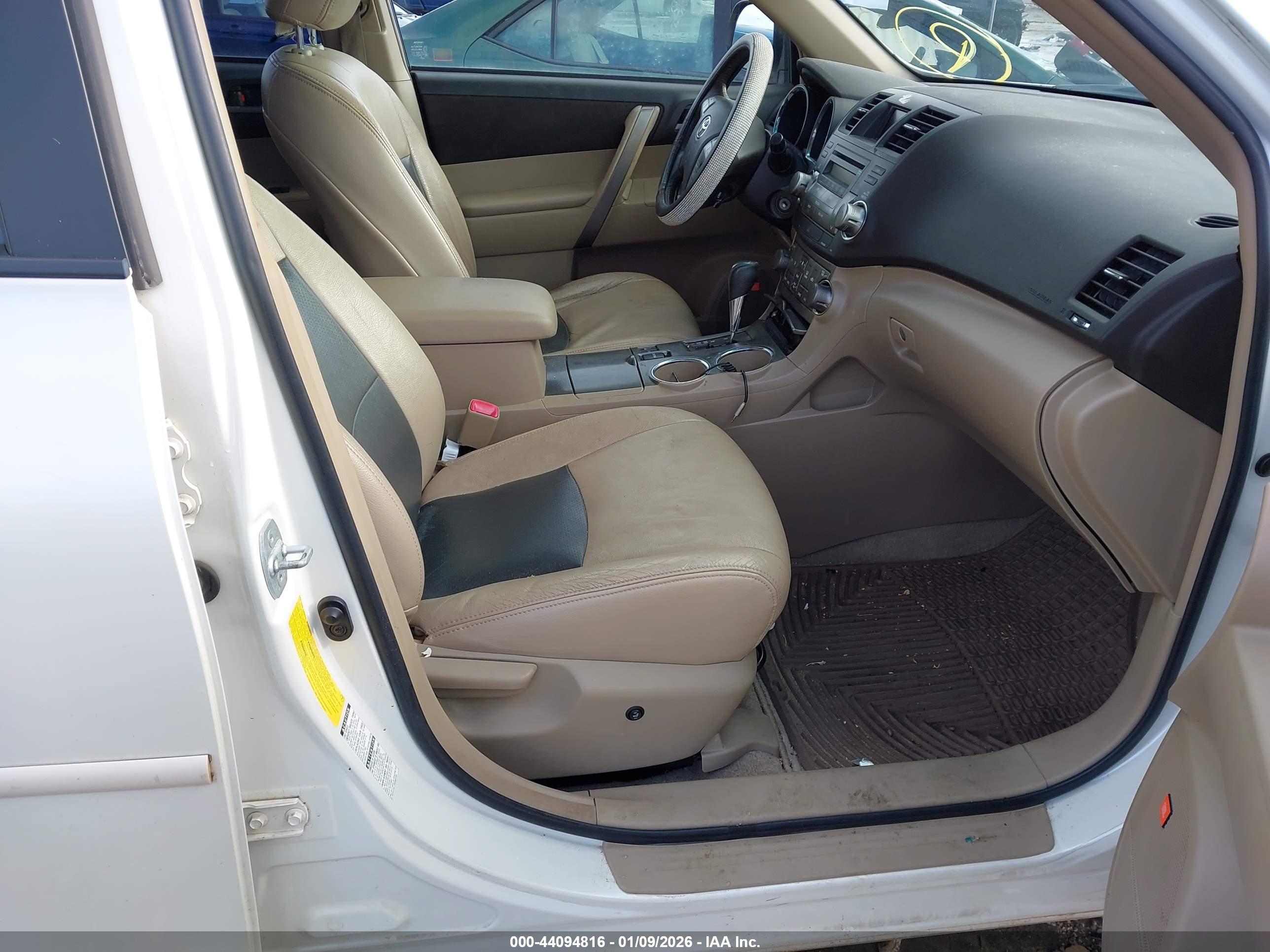TOYOTA HIGHLANDER image 5