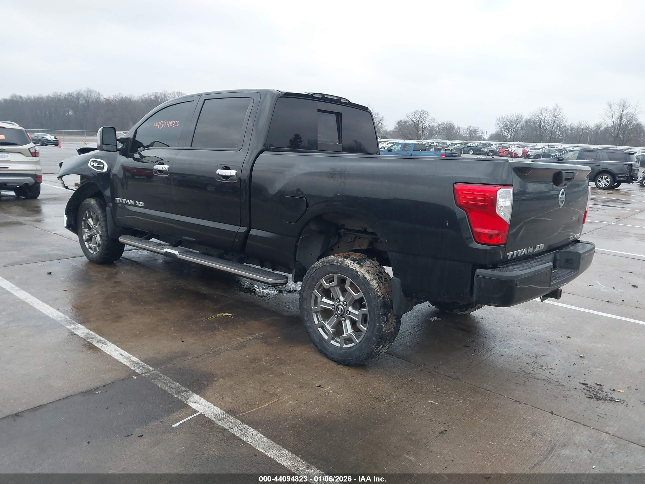NISSAN TITAN image 3