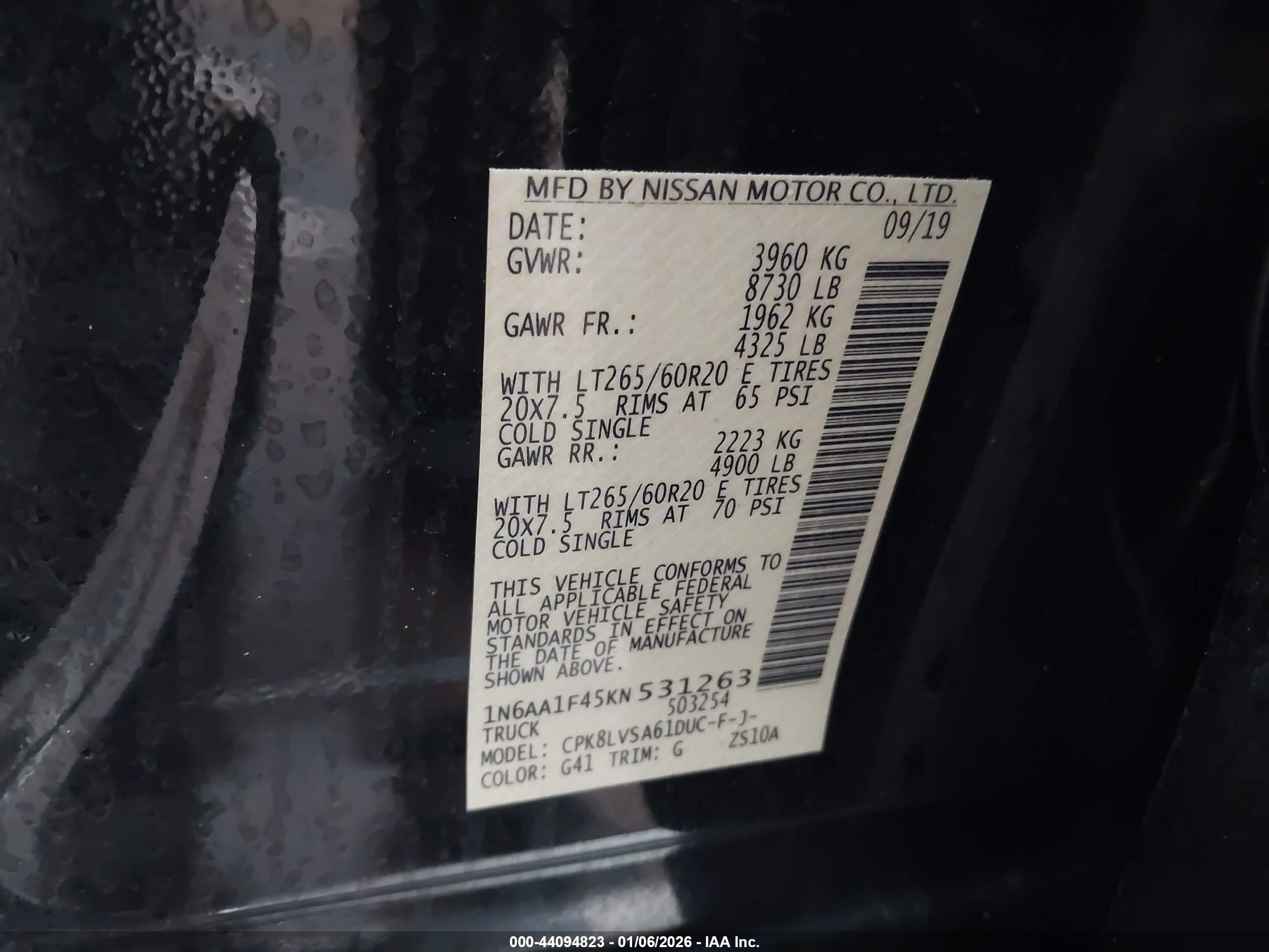 NISSAN TITAN image 9