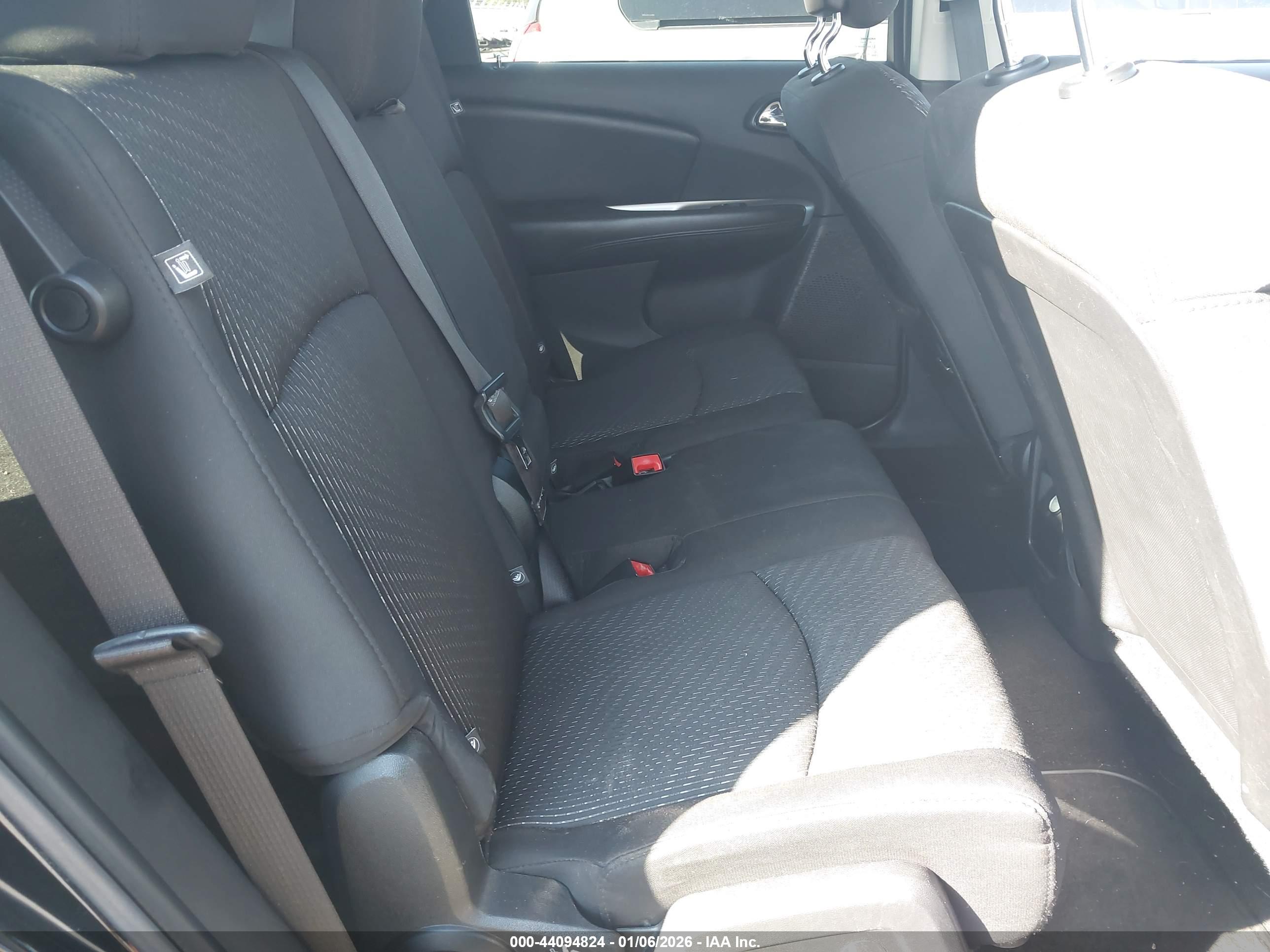 DODGE JOURNEY image 8